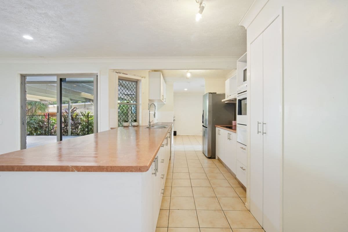 8 William Hollindale Court, Worongary QLD 4213, Worongary - Thumbnail 3