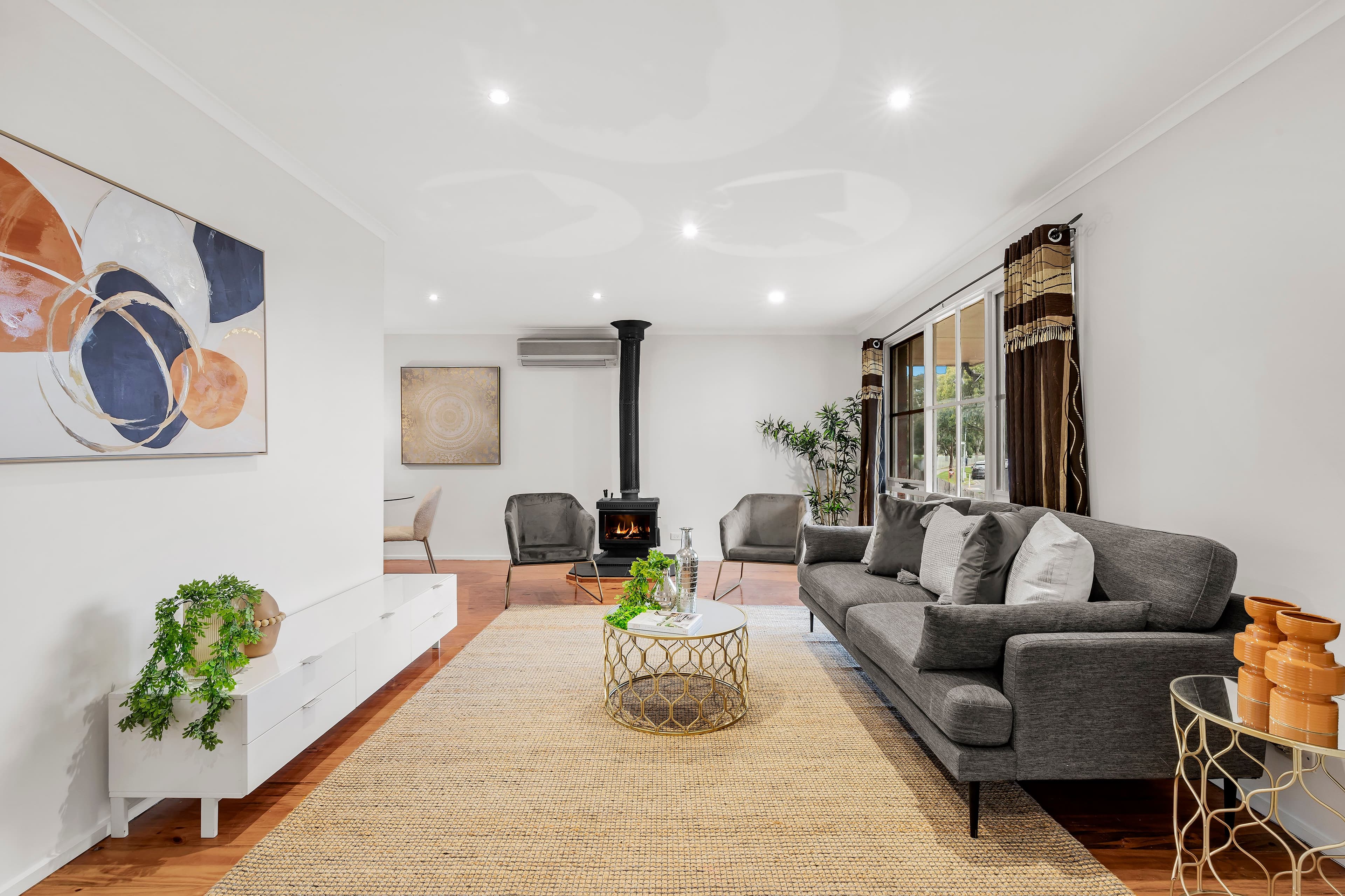 112 Roycroft Avenue, Mill Park VIC 3082, Mill Park - Thumbnail 4