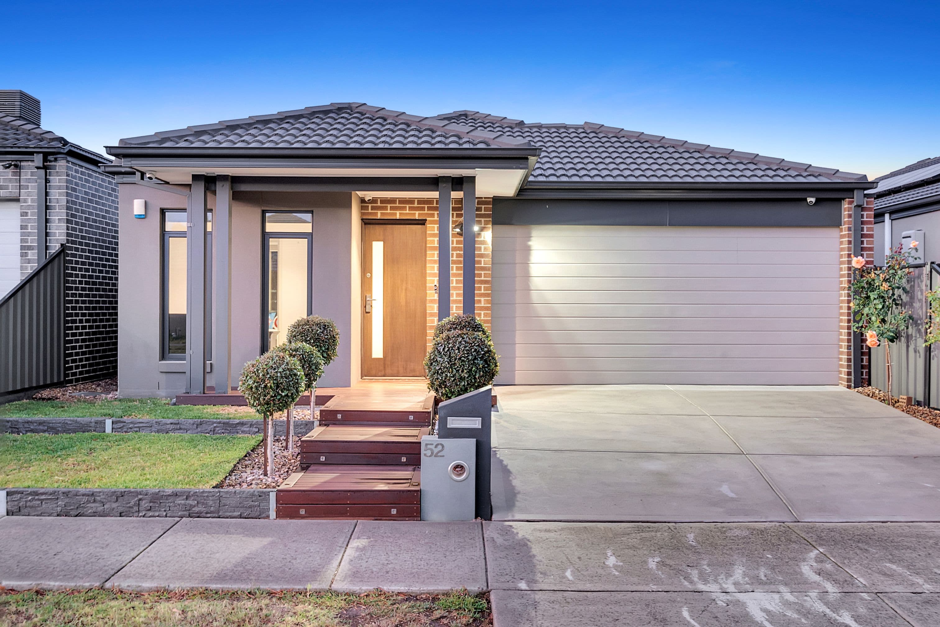 52 Peppertree Parade, Craigieburn VIC 3064, Craigieburn - Image 1