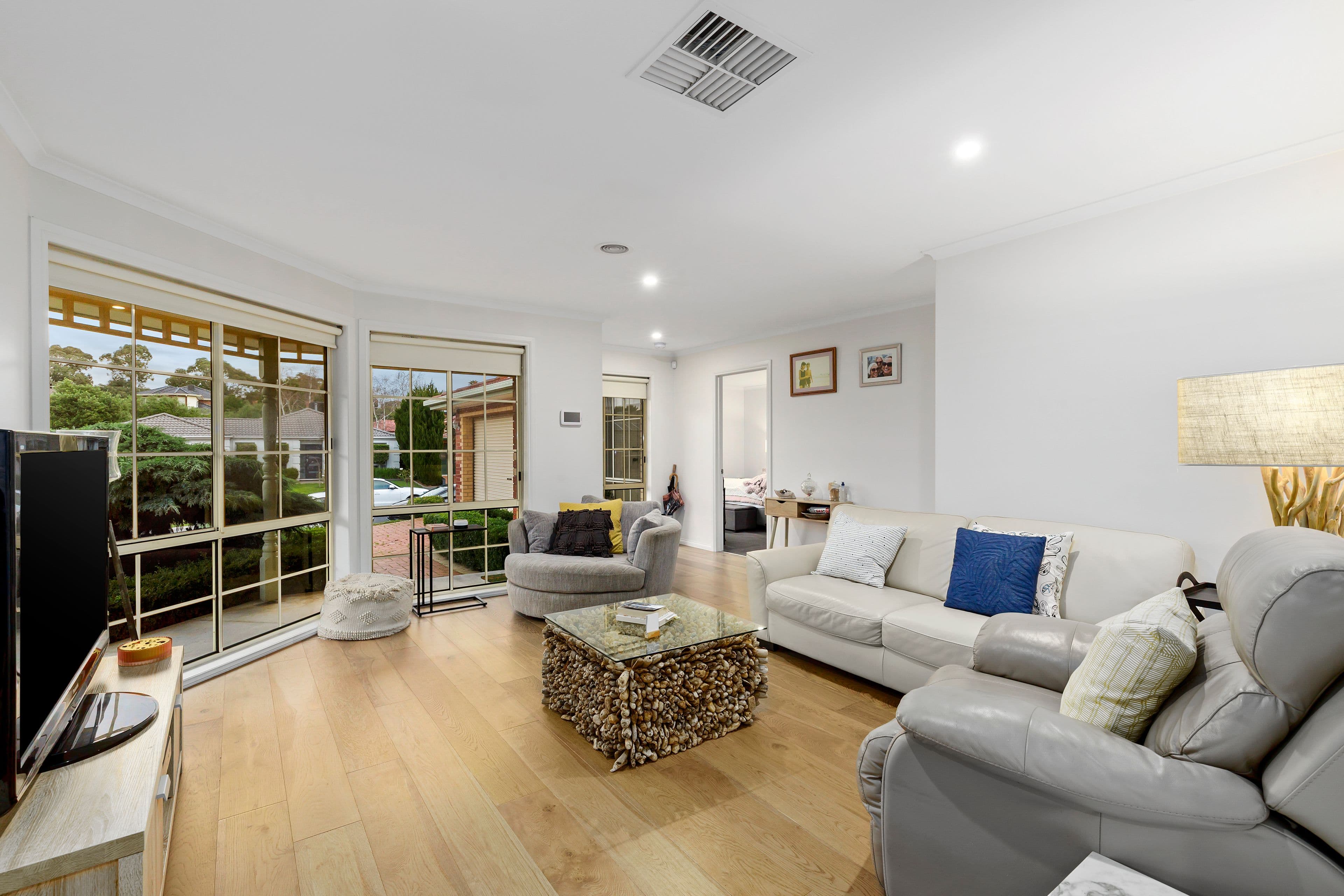 27 Aumann Court, Croydon North VIC 3136, Croydon North - Thumbnail 2