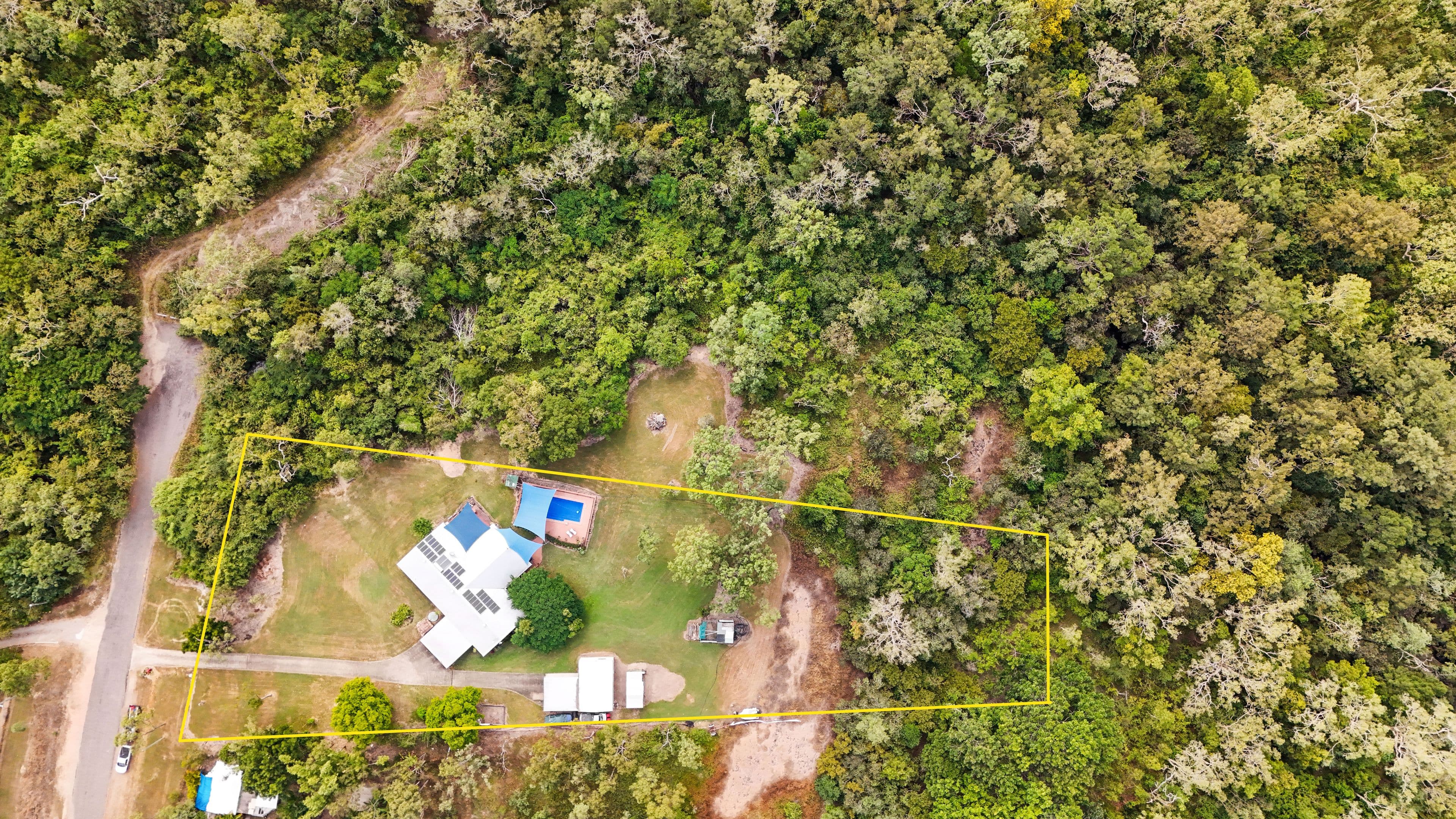 60 Mt Elliot Drive, Alligator Creek QLD 4816, Alligator Creek - Thumbnail 5