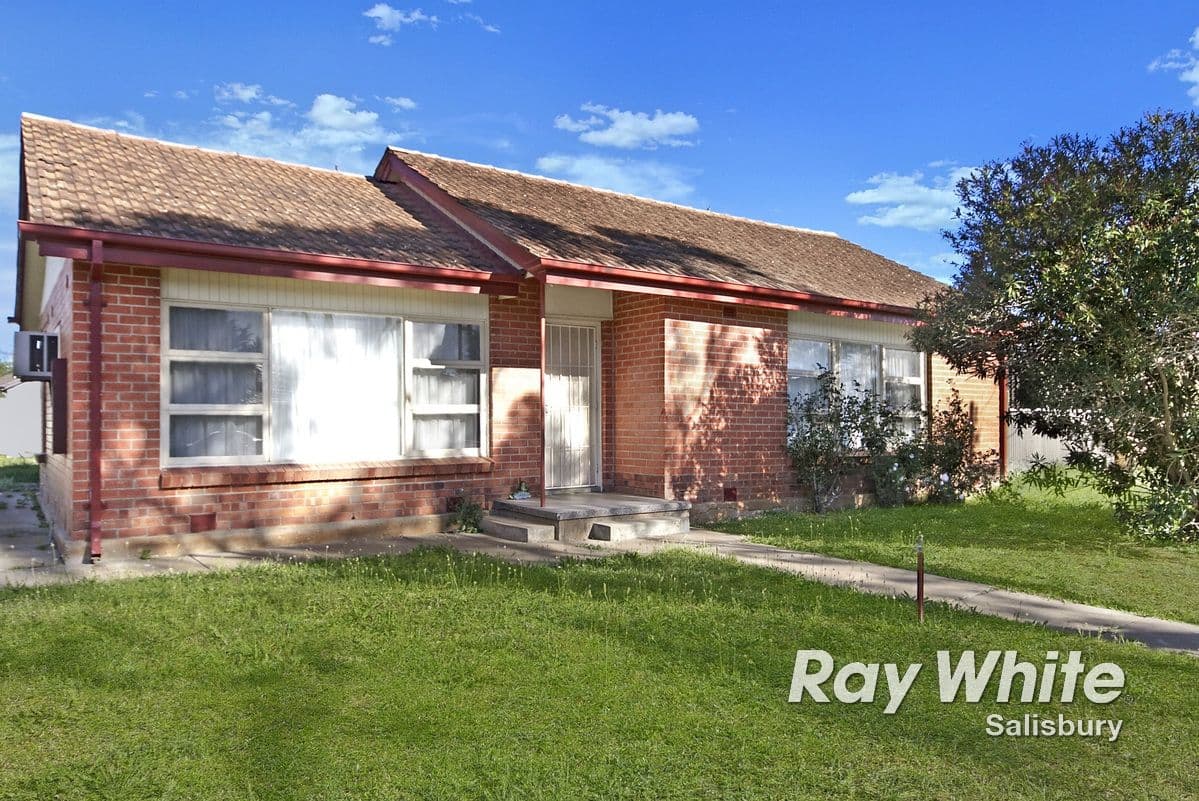 18 Bell Street, SMITHFIELD PLAINS SA 5114, Smithfield Plains - Image 1