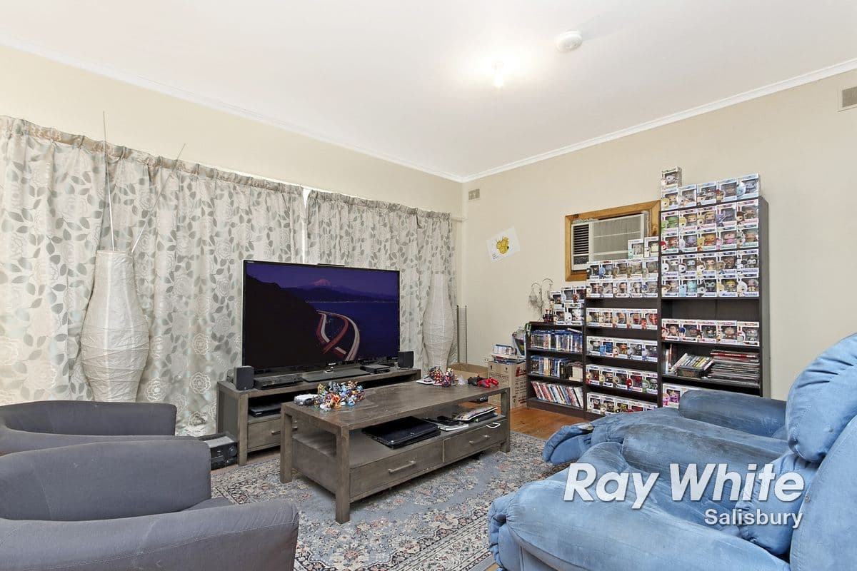 18 Bell Street, SMITHFIELD PLAINS SA 5114, Smithfield Plains - Thumbnail 2