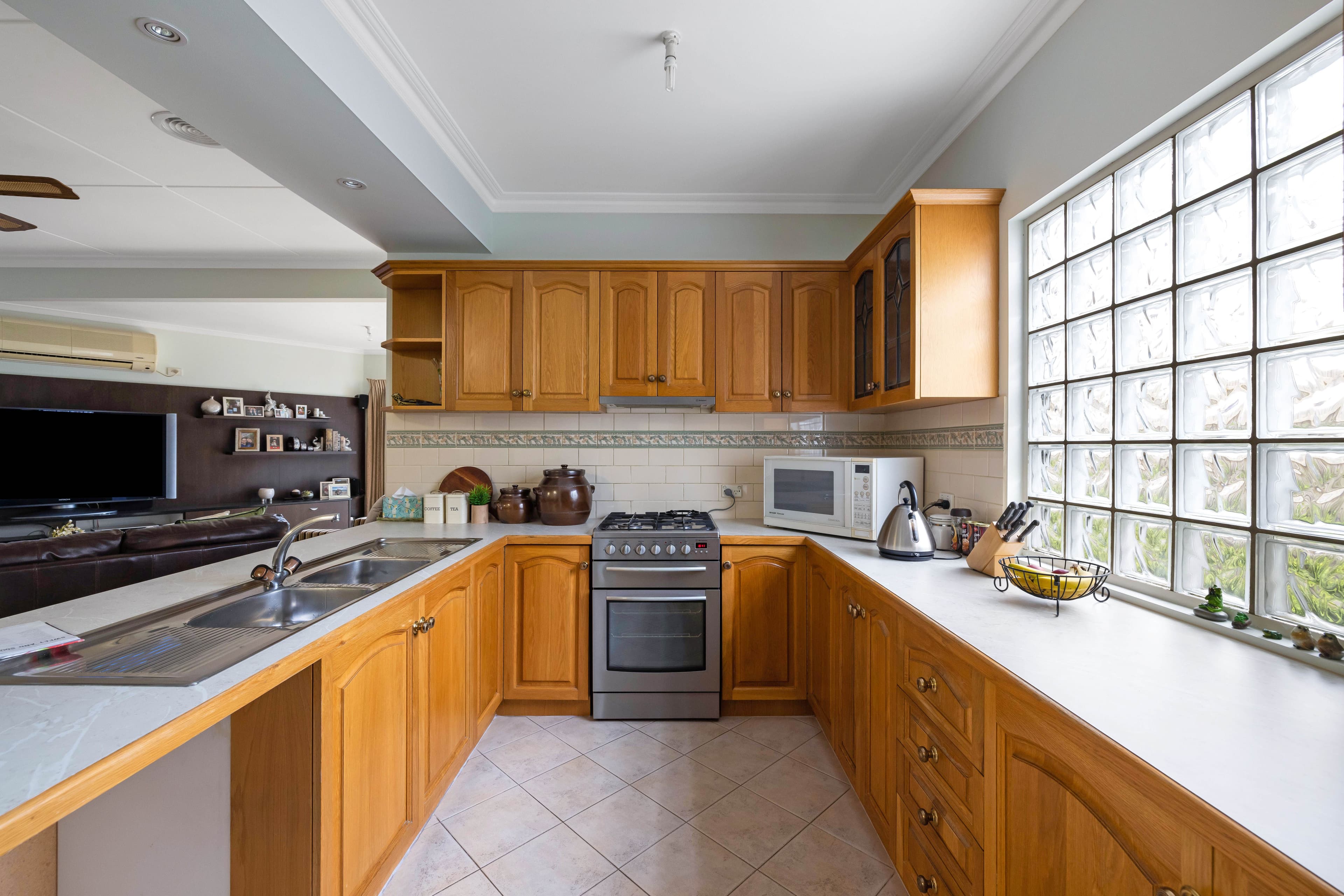 36 Halsbury Street, Hadfield VIC 3046, Hadfield - Thumbnail 5
