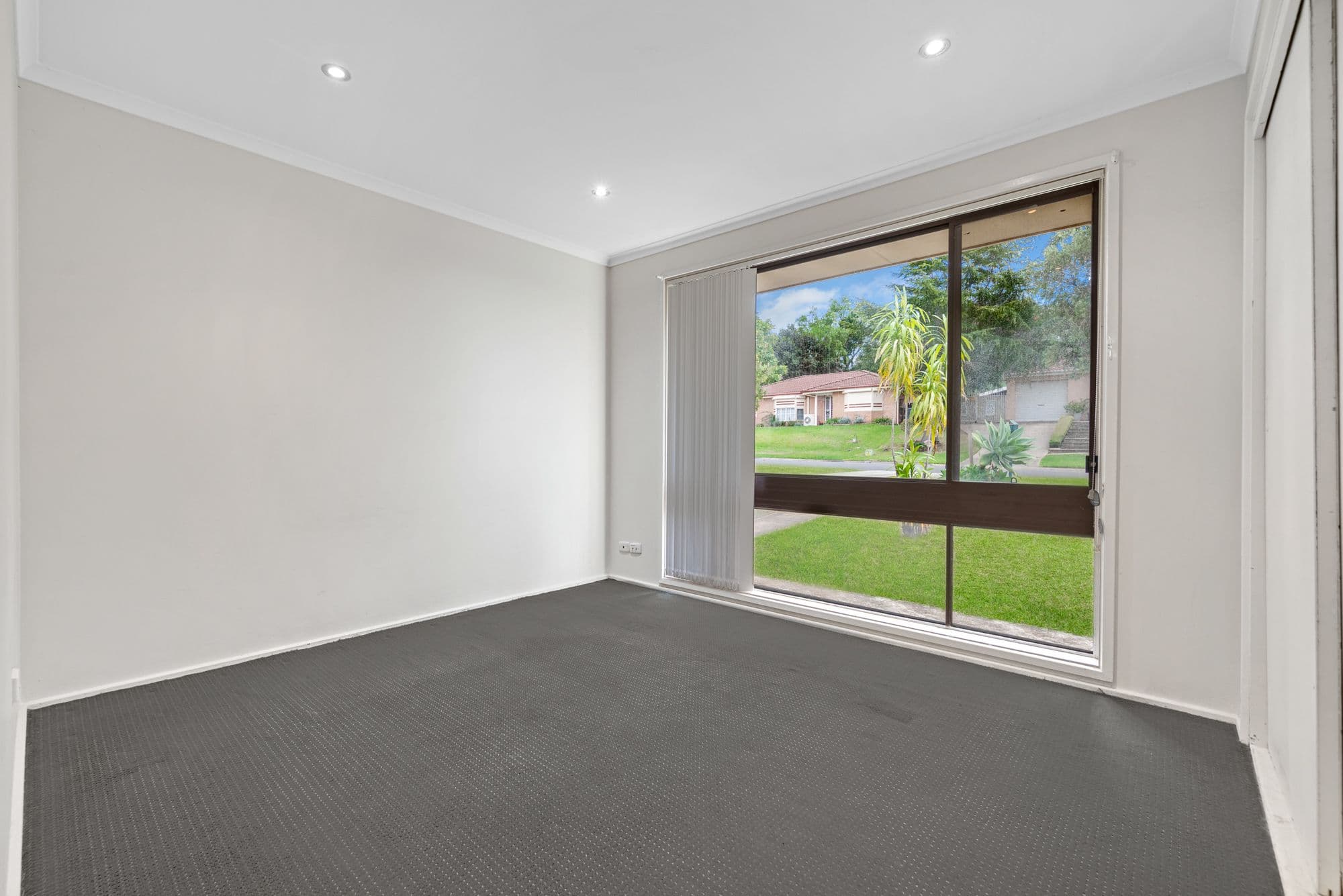 17 Bardolph Avenue, Rosemeadow NSW 2560, Rosemeadow - Thumbnail 6
