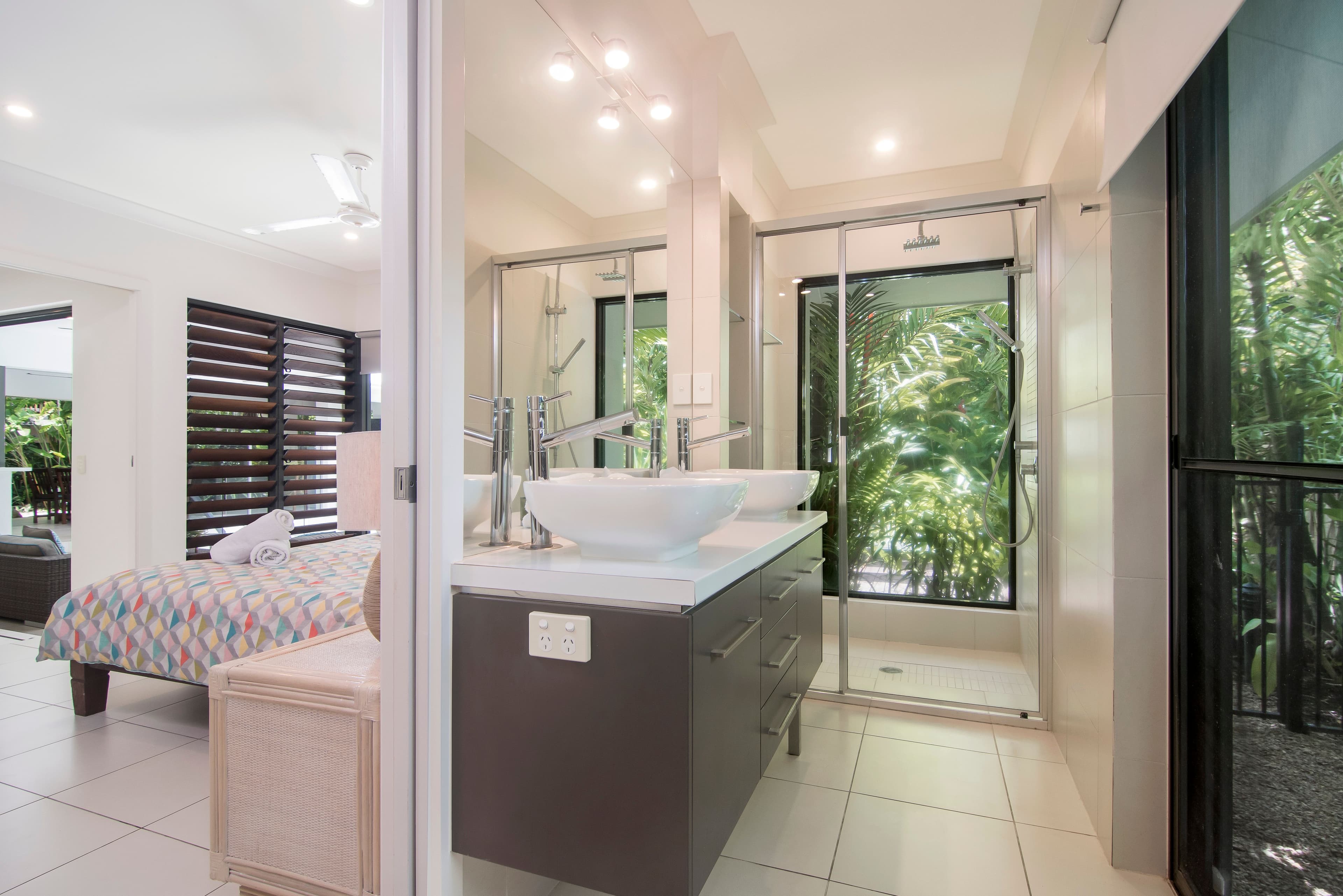 14 Barrier Street, PORT DOUGLAS QLD 4877, Port Douglas - Thumbnail 7