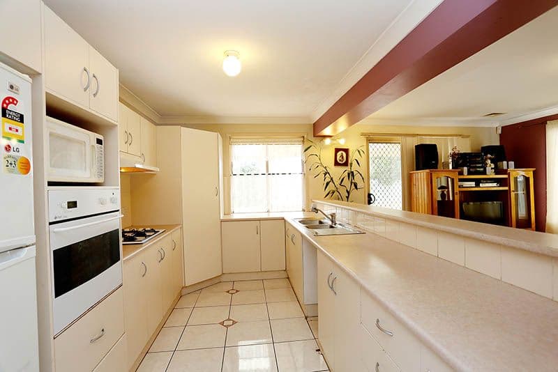 5 Ron Place, PLUMPTON NSW 2761, Plumpton - Thumbnail 4