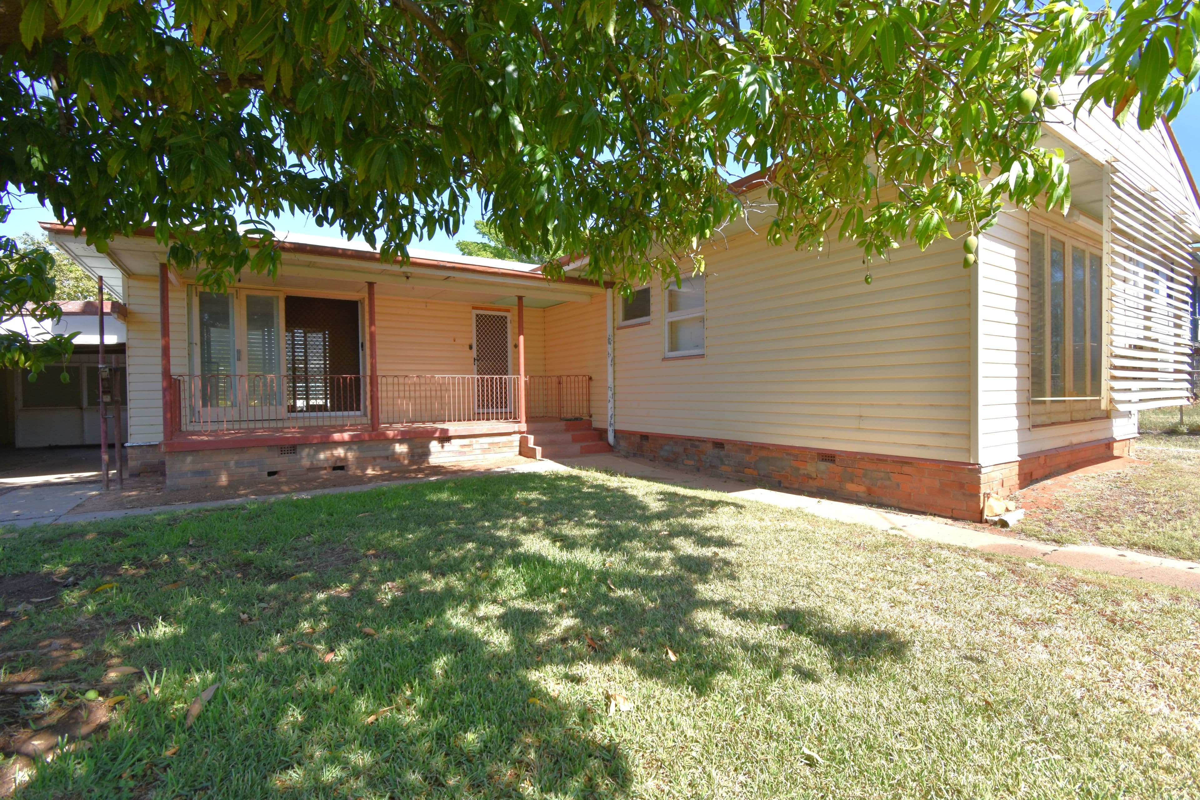 56 Porter Street, Aramac QLD 4726, Aramac - Image 1