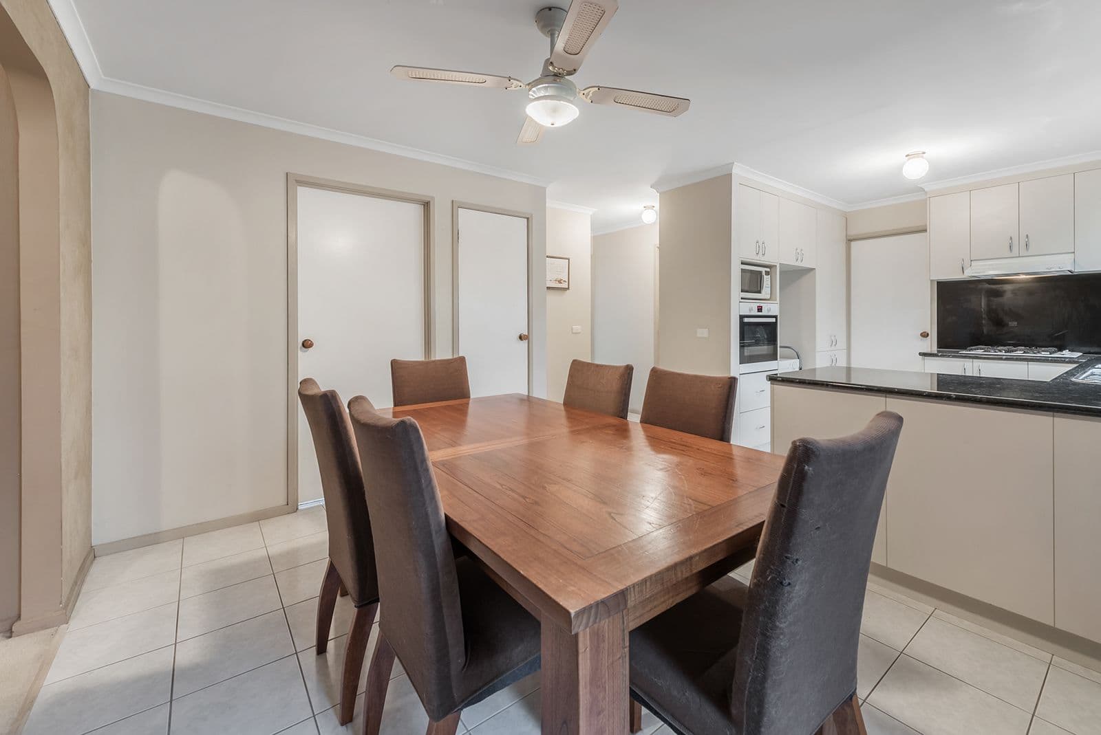 11 Finden Court, Craigieburn VIC 3064, Craigieburn - Thumbnail 5