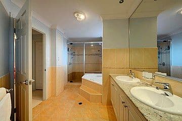 53 The Parkway, STRETTON QLD 4116, Stretton - Thumbnail 5