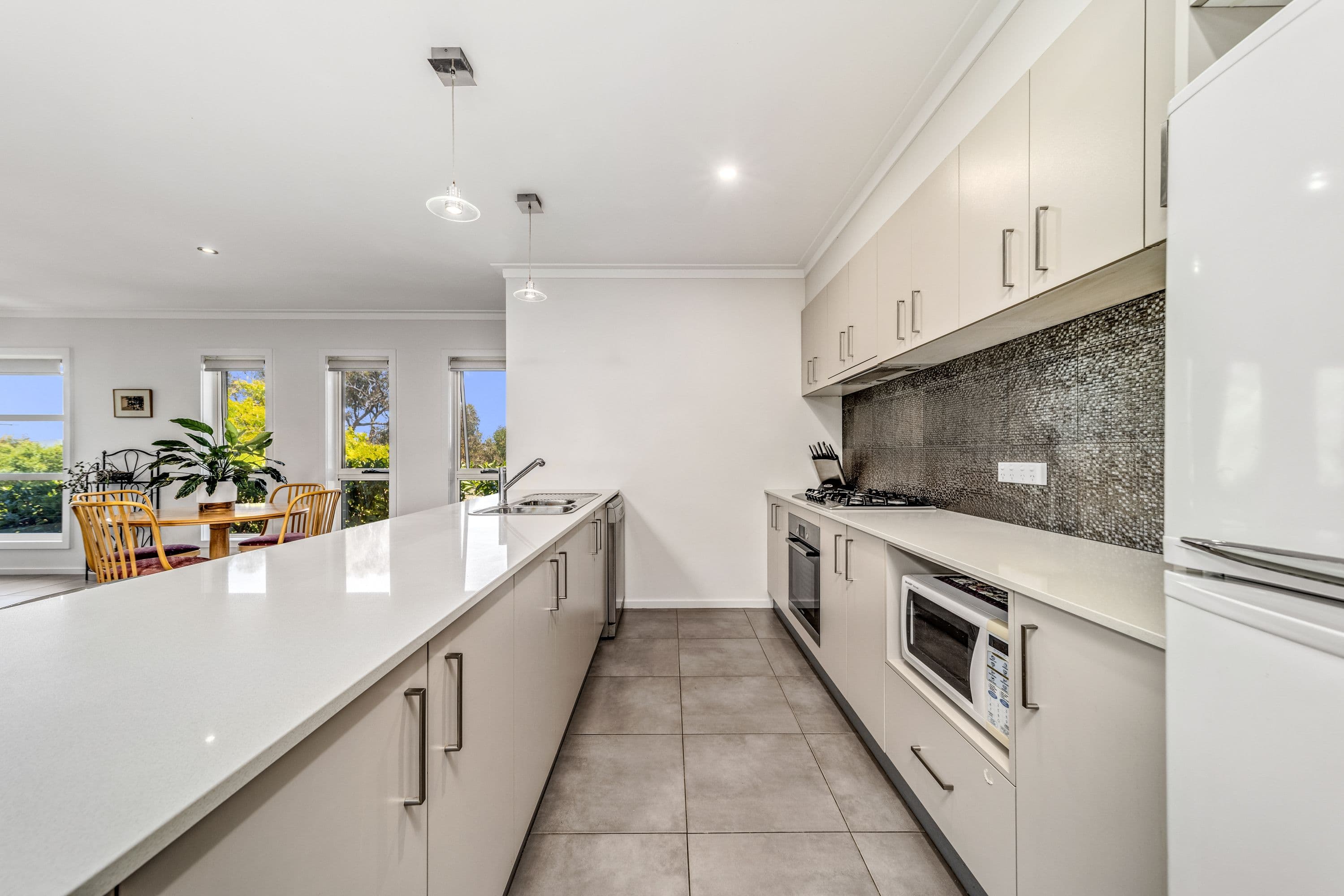 2 Cooley Crescent, Casey ACT 2913, Casey - Thumbnail 7
