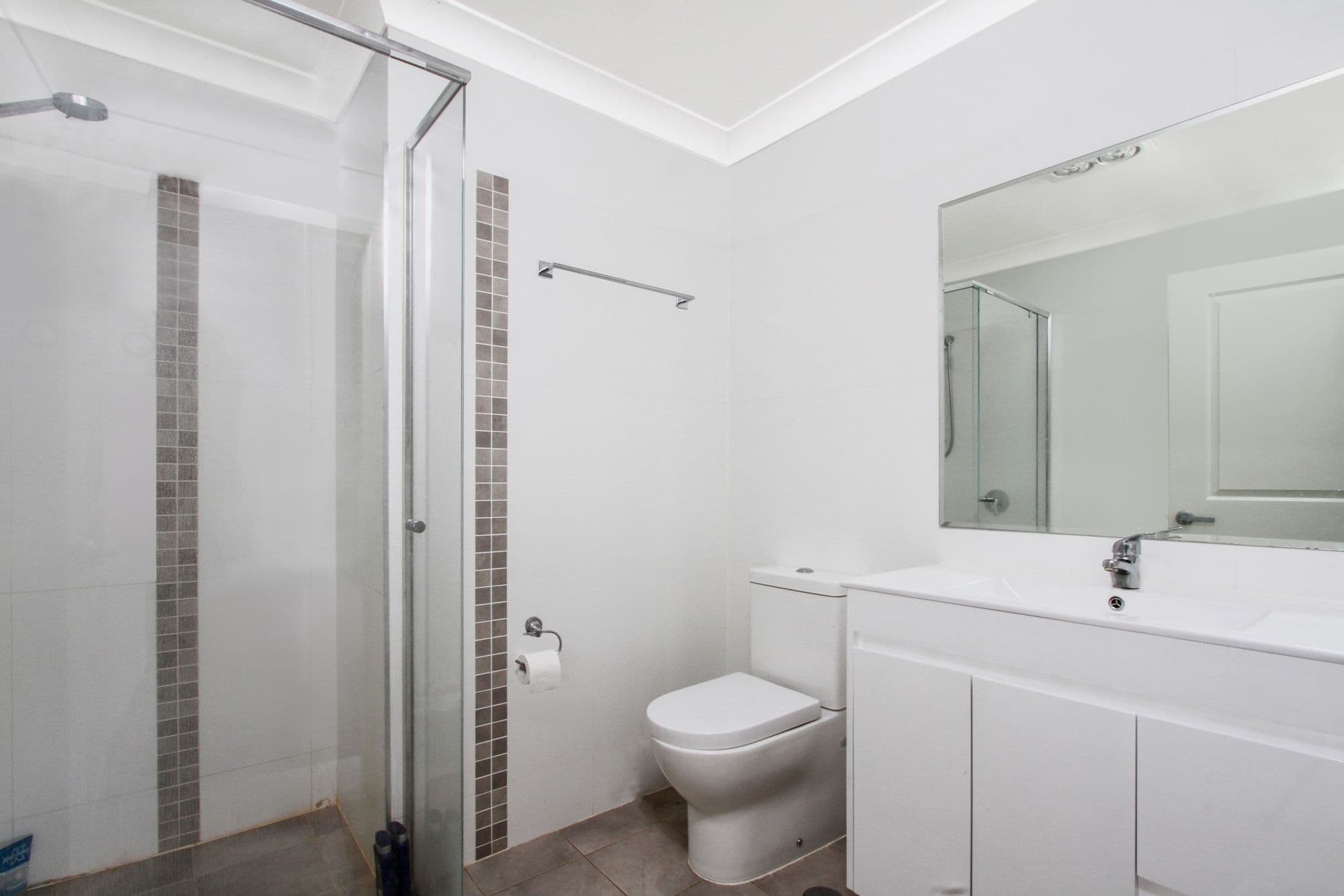 12 Wollondilly Avenue, Goulburn - Thumbnail 7