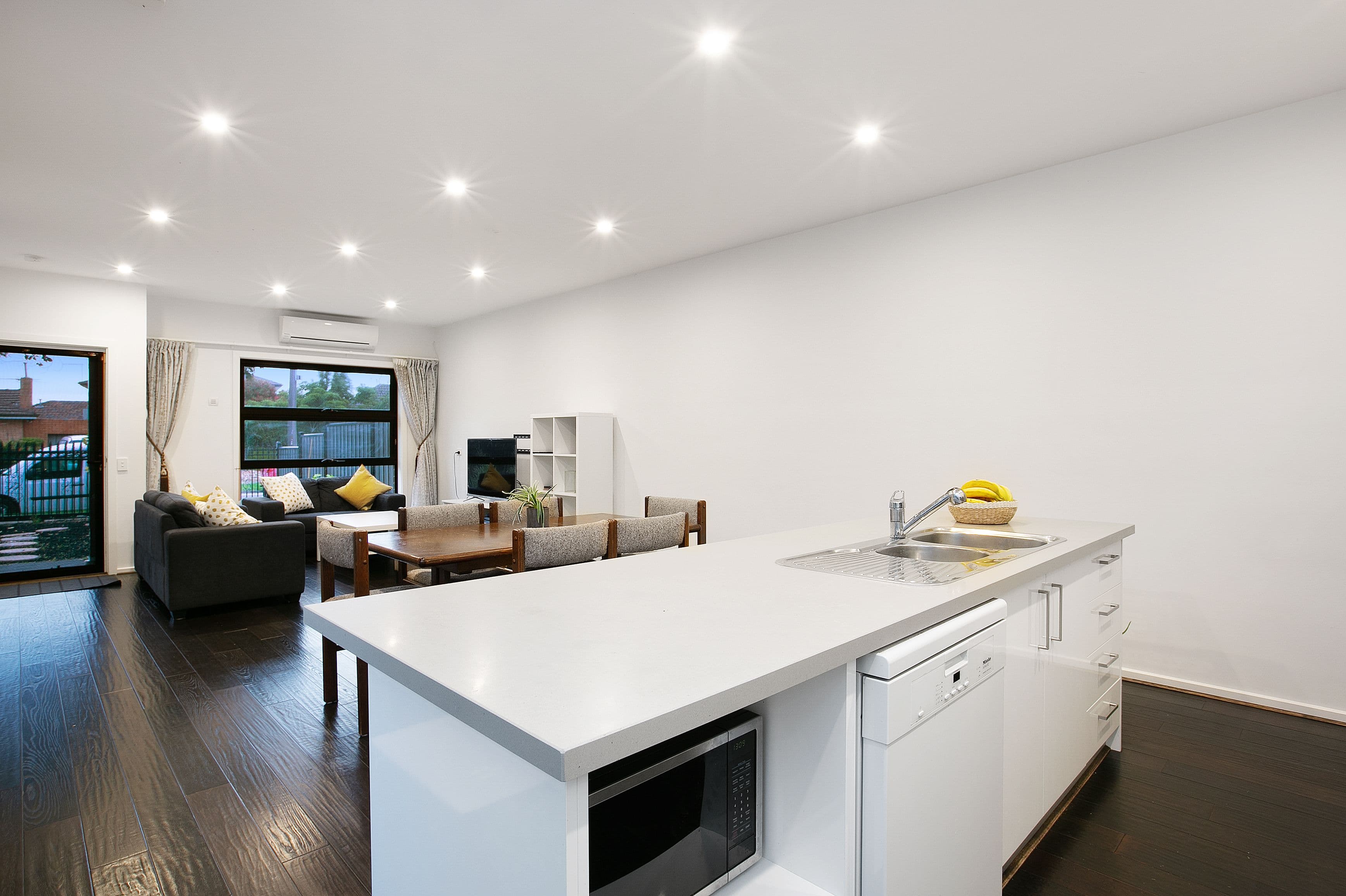 114 Miranda Road, Reservoir VIC 3073, Reservoir - Thumbnail 8