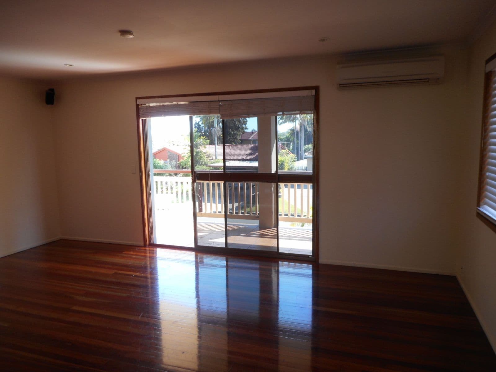 22 Poseidon Crescent, Jamboree Heights QLD 4074, Jamboree Heights - Thumbnail 5