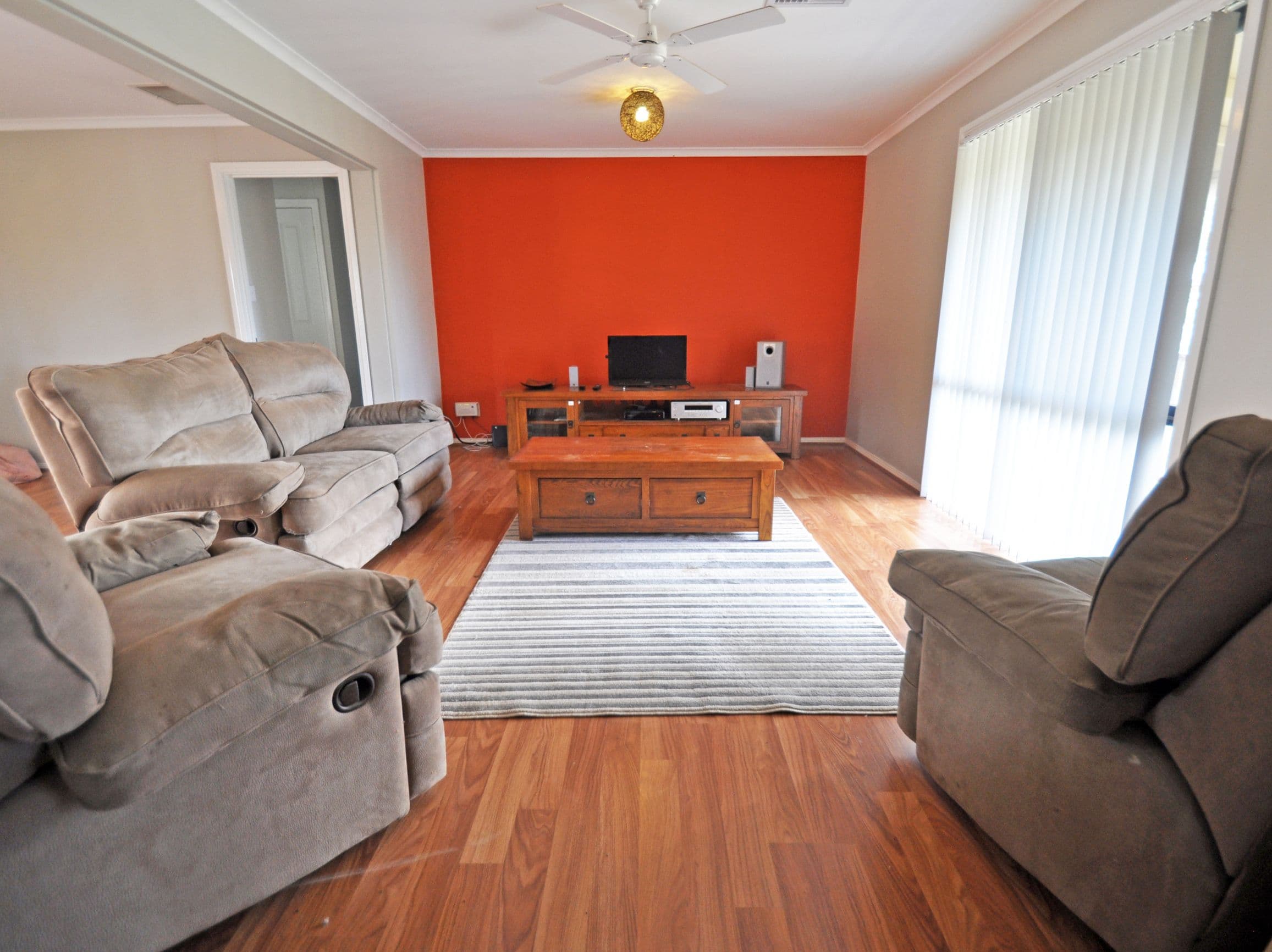 30 Tathra Drive, Junee - Thumbnail 3