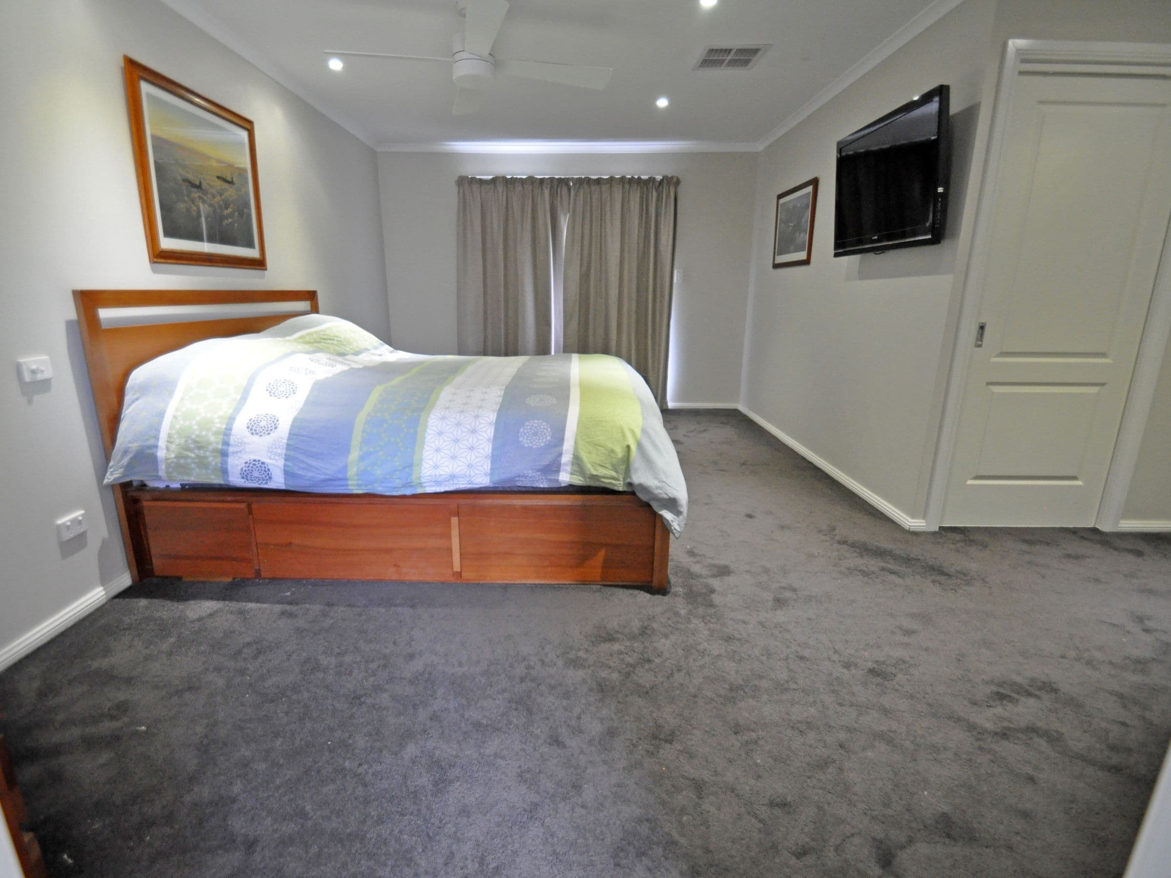 30 Tathra Drive, Junee - Thumbnail 4