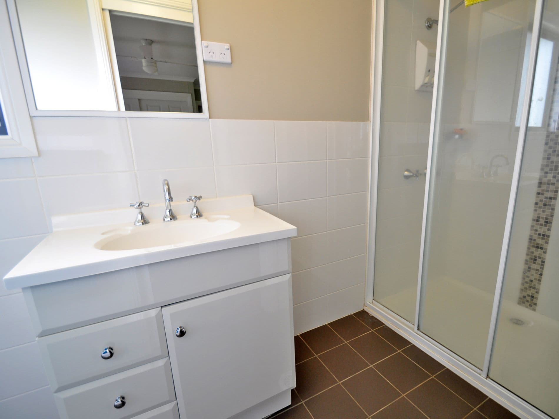 30 Tathra Drive, Junee - Thumbnail 7