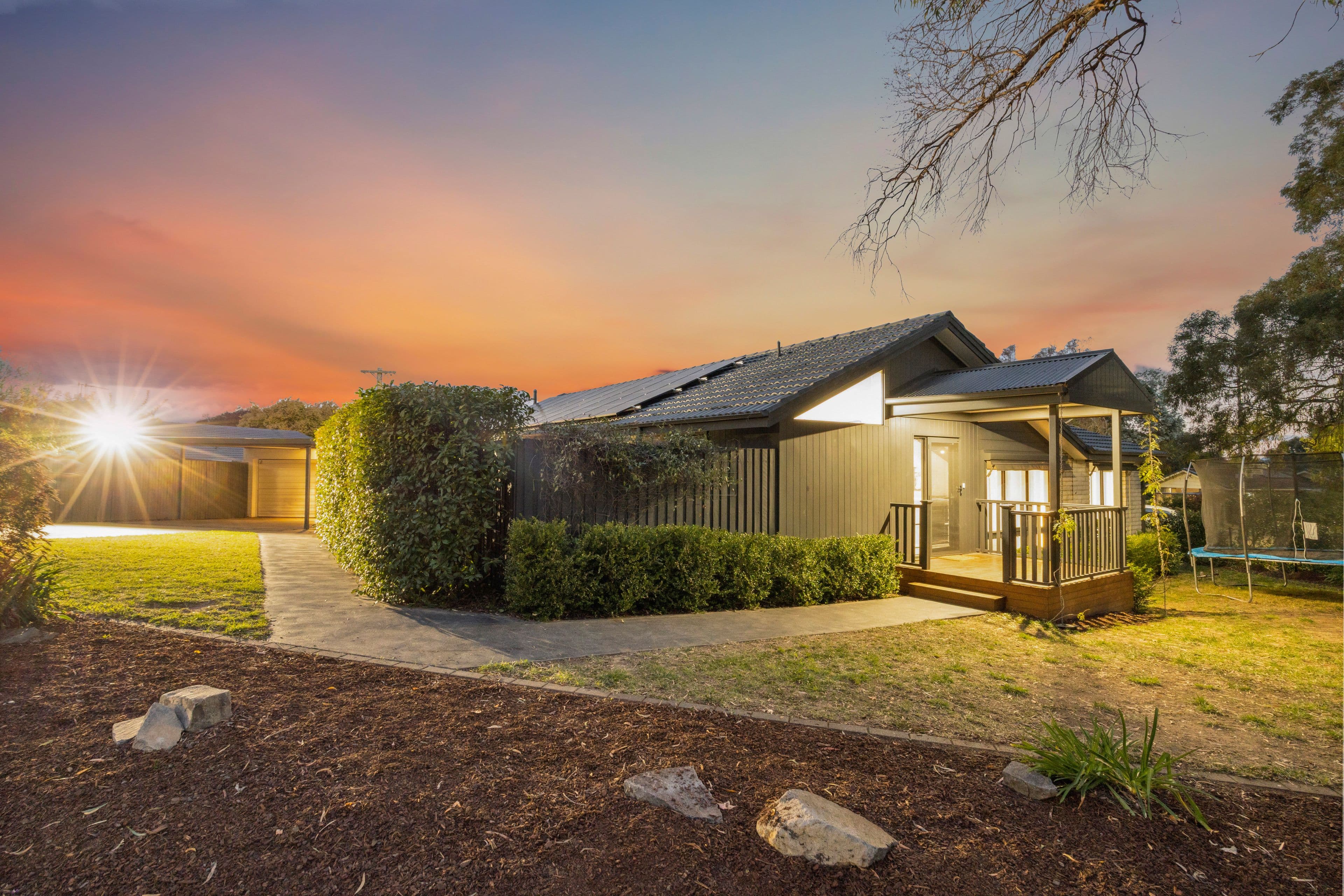 2 Hinchcliffe Place, Spence ACT 2615, Spence - Thumbnail 2