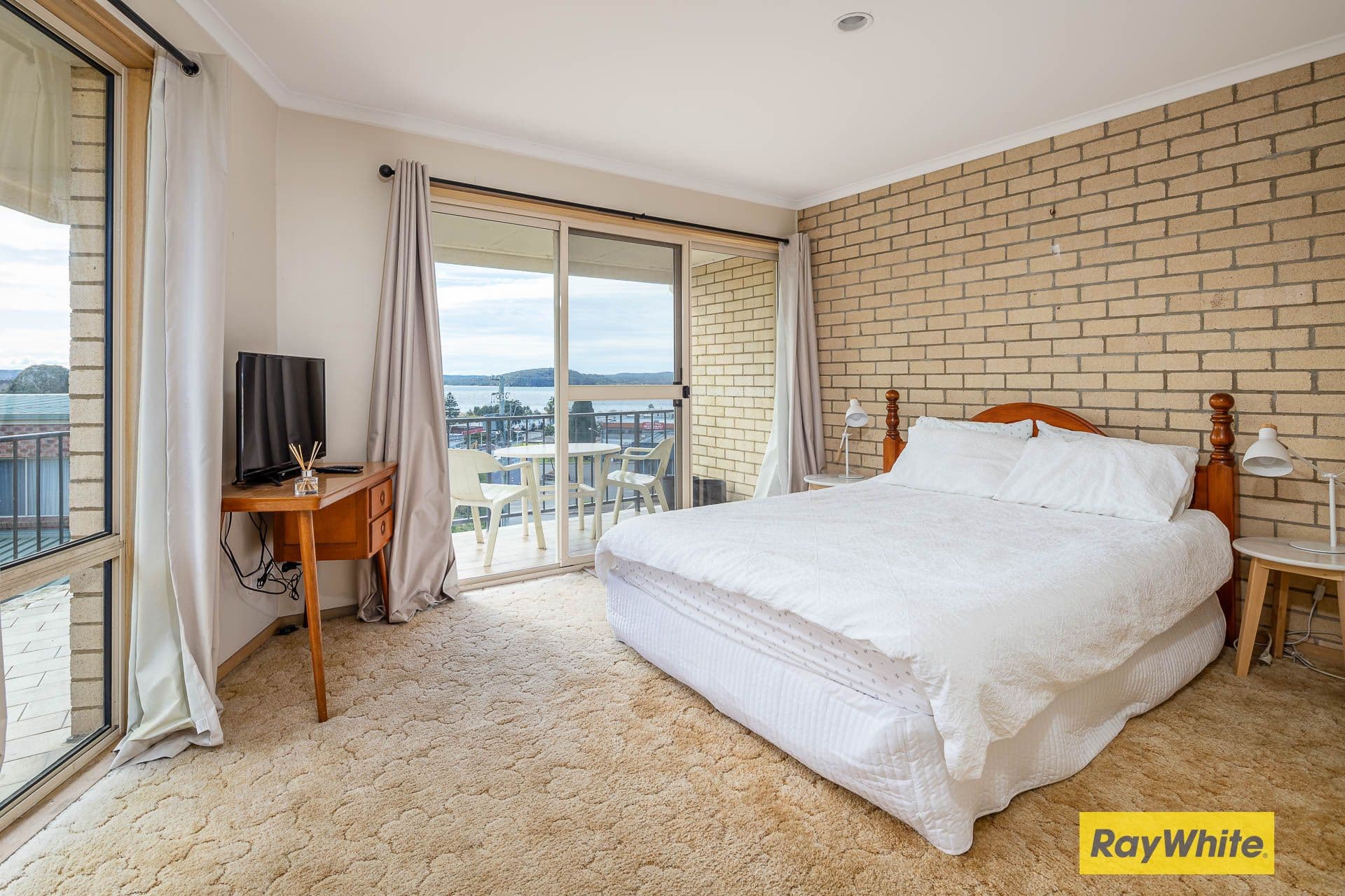 10 Corrigan Crescent, Batehaven NSW 2536, Batehaven - Thumbnail 4