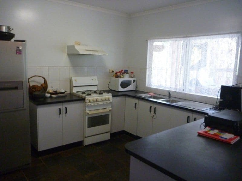 5 Collett Close, KEWARRA BEACH QLD 4879, Kewarra Beach - Thumbnail 2