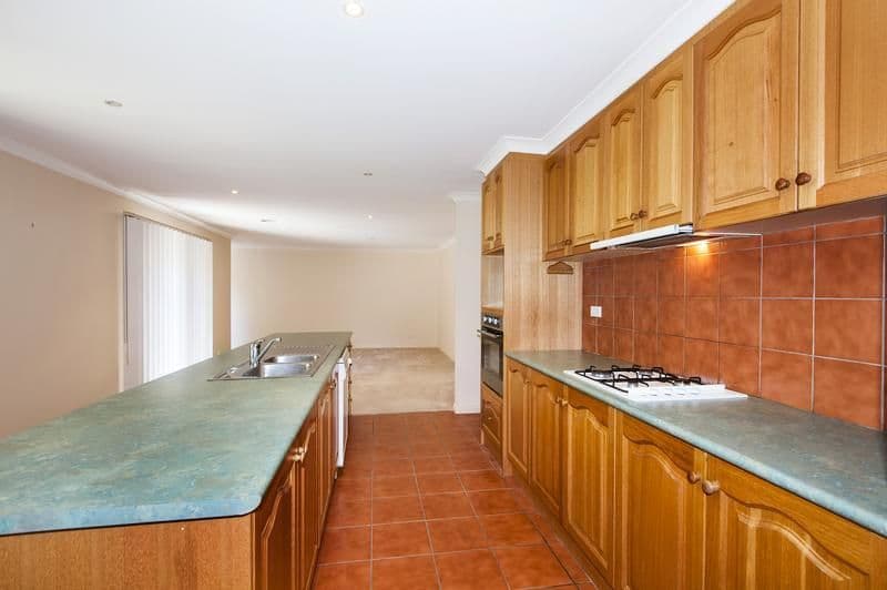 4 Atlanta Close, MILL PARK VIC 3082, Mill Park - Thumbnail 5