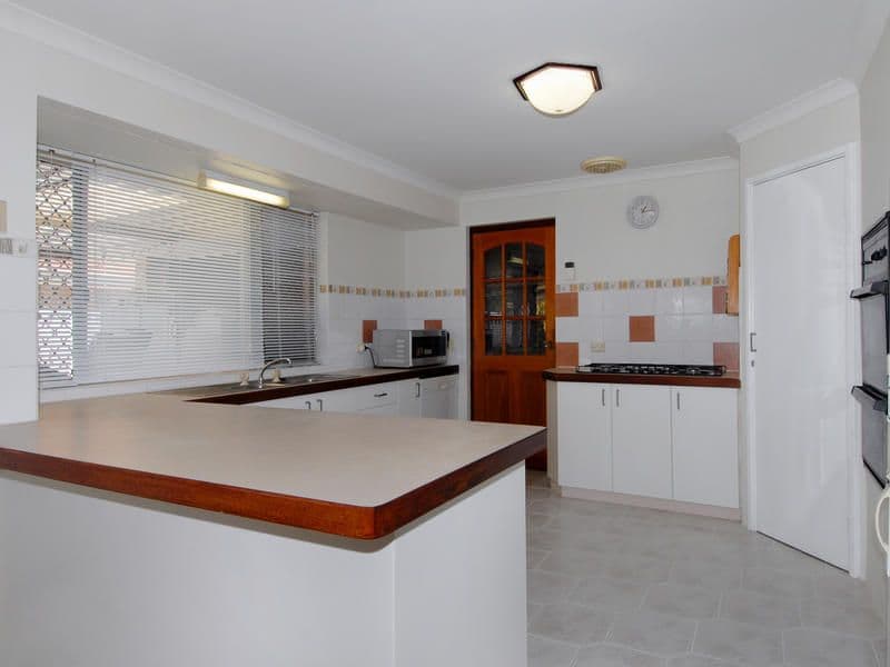 49 Triton Avenue, WAIKIKI WA 6169, Waikiki - Thumbnail 2