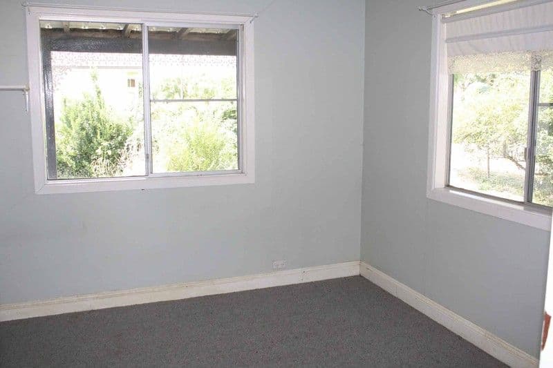 104 Grey Street, GLEN INNES NSW 2370, Glen Innes - Thumbnail 7