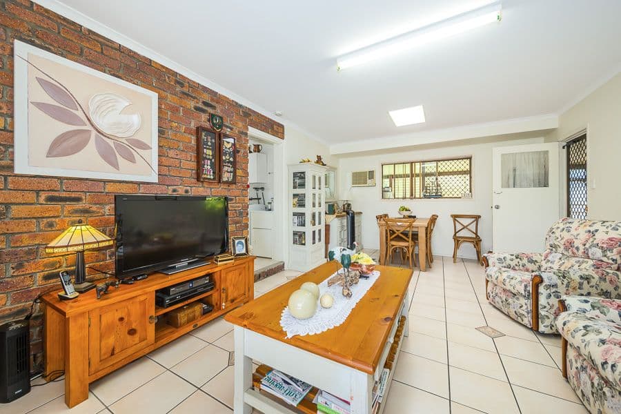 116 Sunderland Drive, Banksia Beach QLD 4507, Banksia Beach - Thumbnail 2