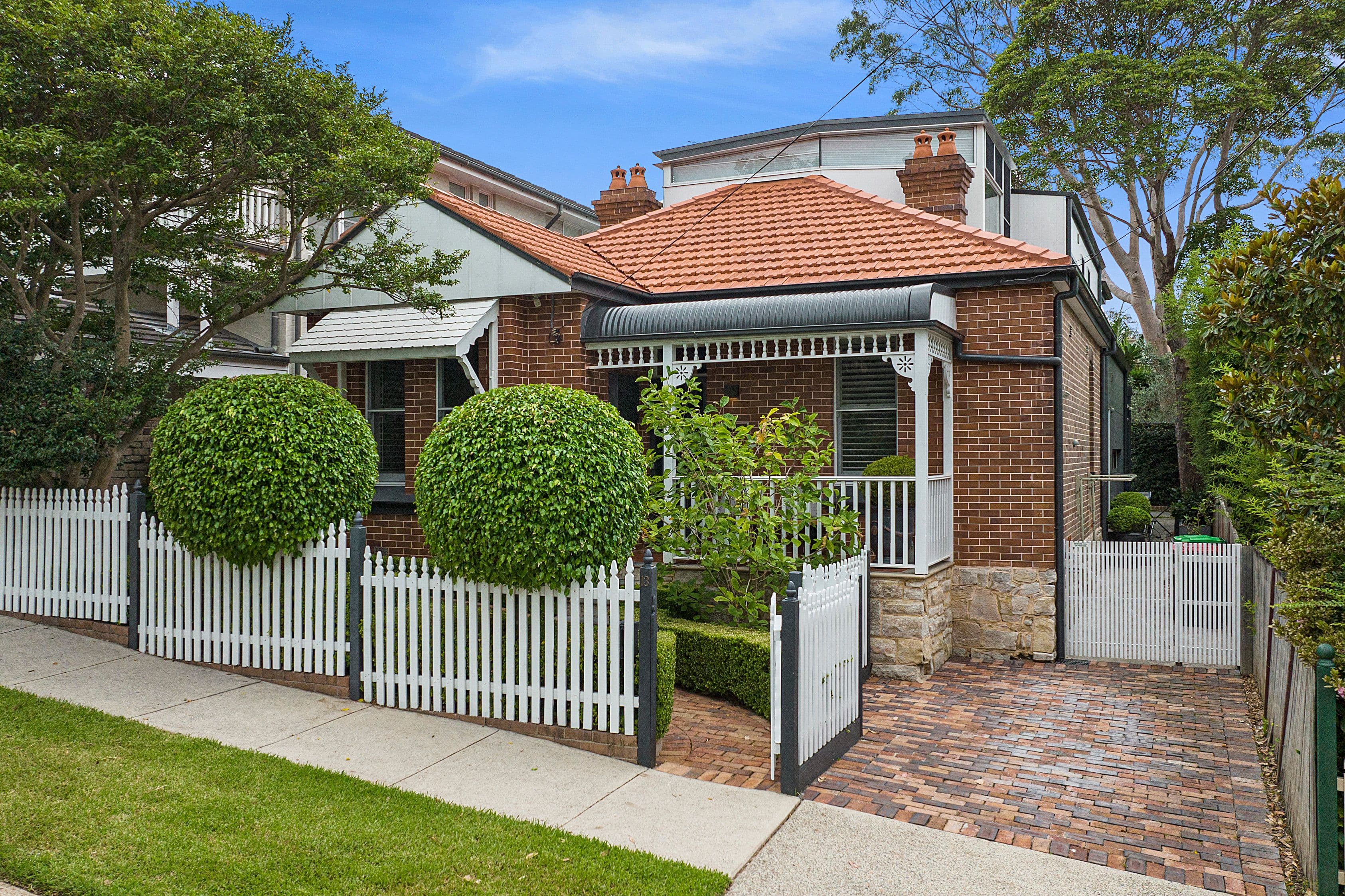 13 Wudgong Street, Mosman NSW 2088, Mosman - Thumbnail 2