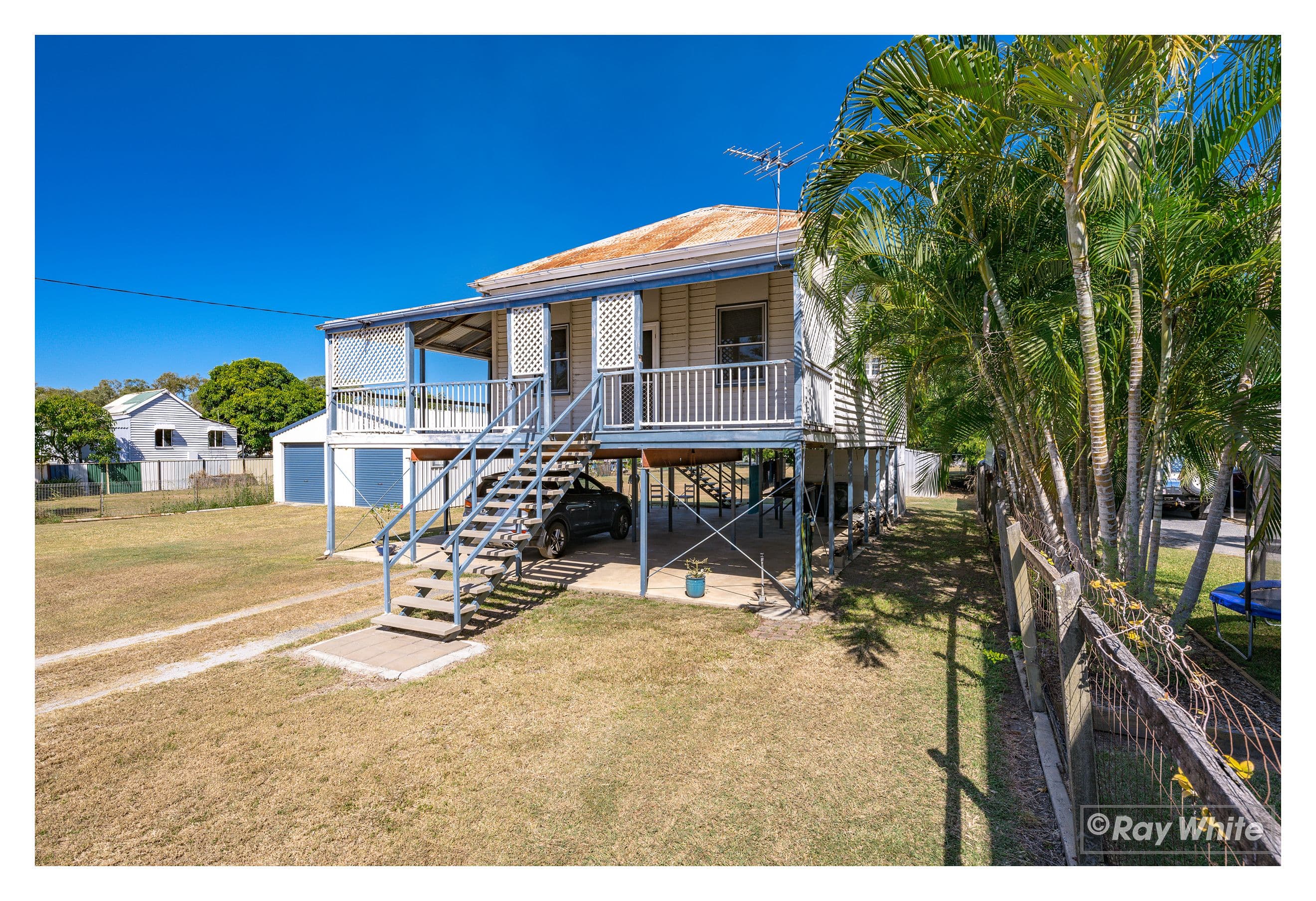 6 Bartlem Street, Allenstown QLD 4700, Allenstown - Thumbnail 2