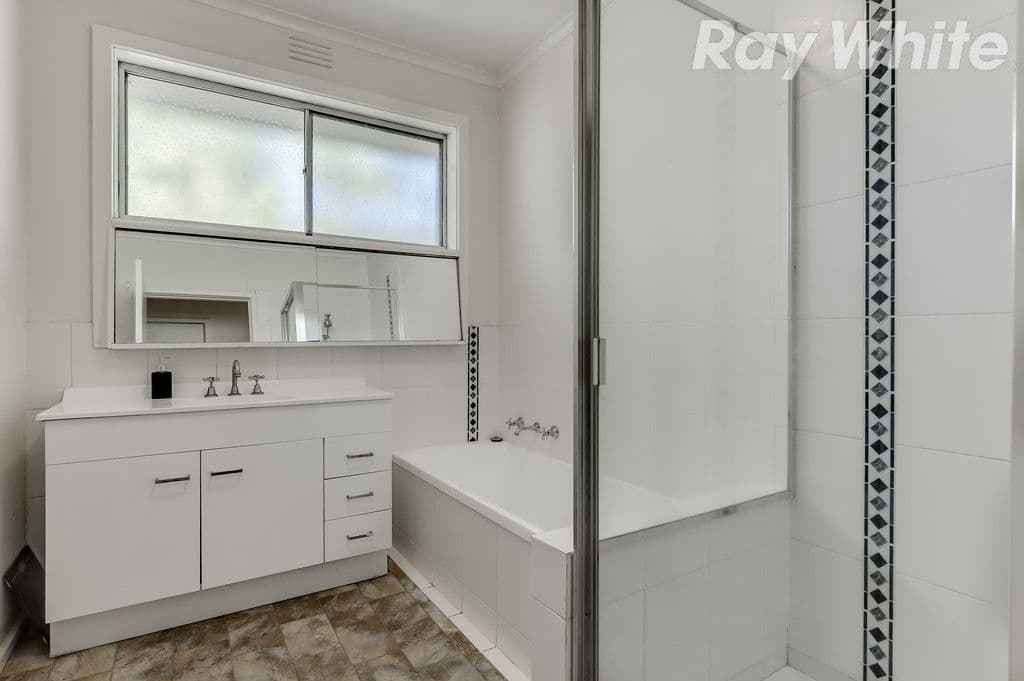 8 Fenwick Court, Bundoora VIC 3083, Bundoora - Thumbnail 7