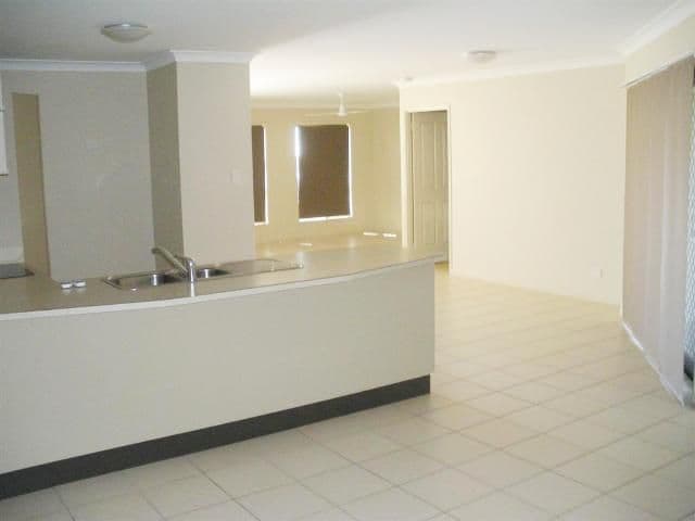 22 Anchorage Circuit, BUSHLAND BEACH QLD 4818, Bushland Beach - Thumbnail 5