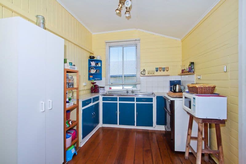 69 Ewing Street, MURWILLUMBAH NSW 2484, Murwillumbah - Thumbnail 6