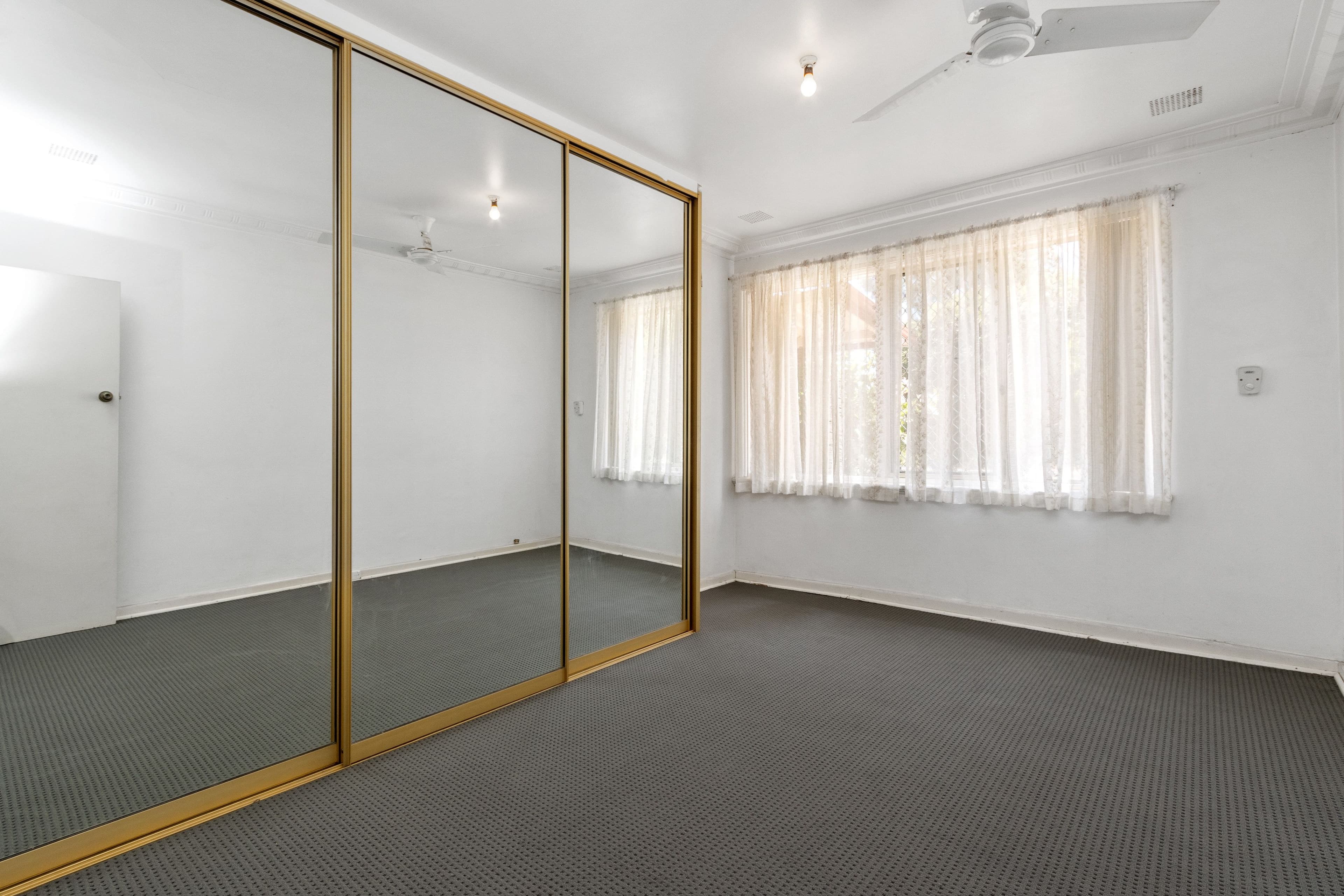 270 Morley Drive East, Eden Hill WA 6054, Eden Hill - Thumbnail 6
