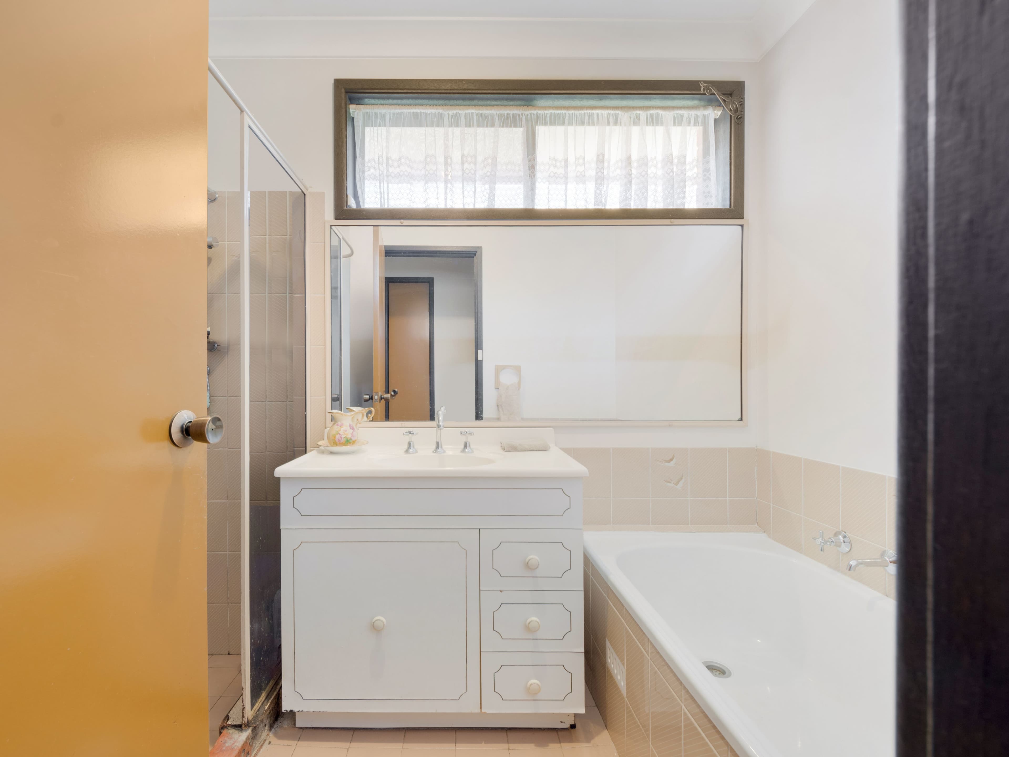 196-200 Harrow Road, Glenfield NSW 2167, Glenfield - Thumbnail 7