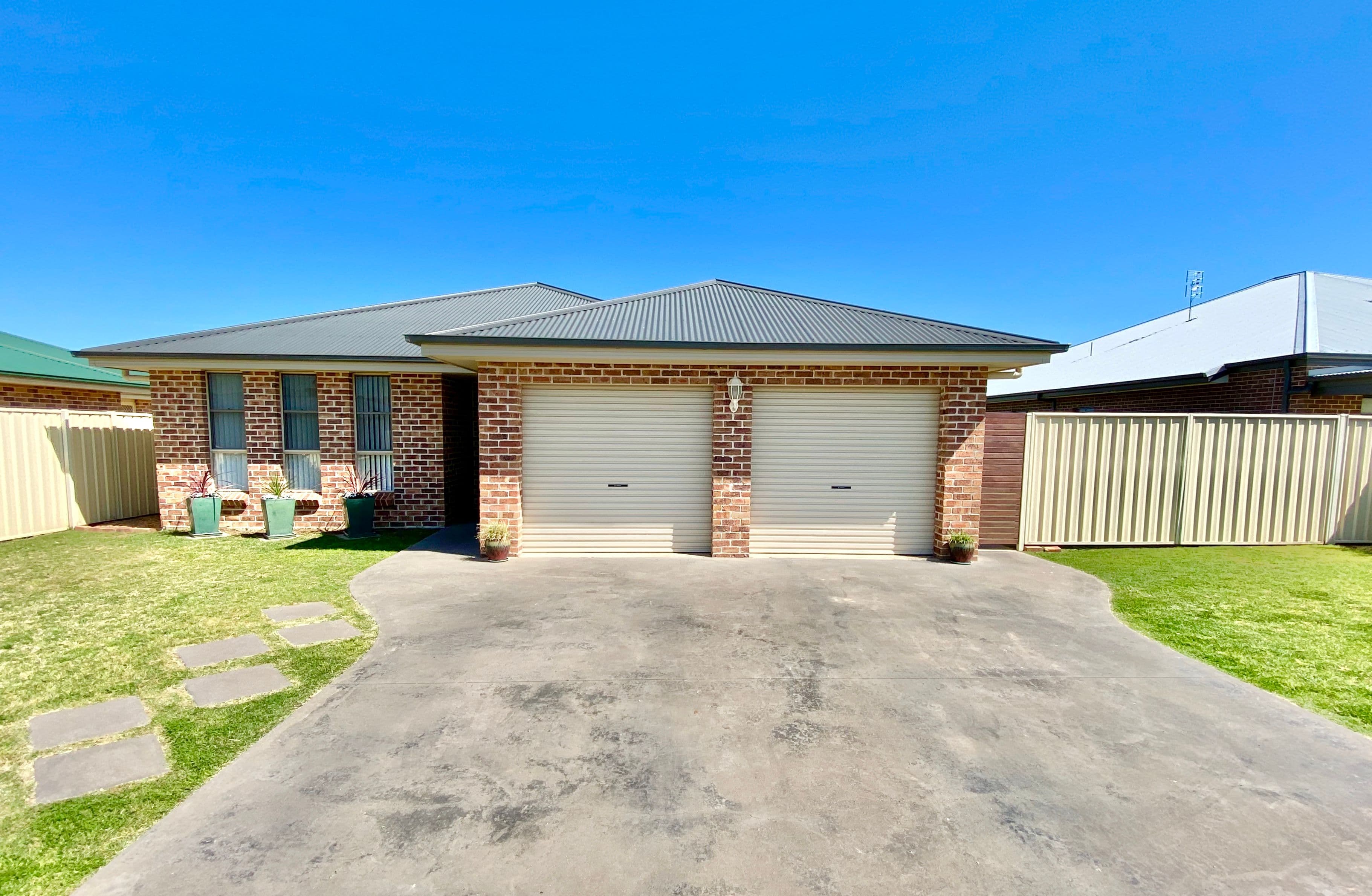 5 Dunstan Close, Forbes NSW 2871, Forbes - Image 1