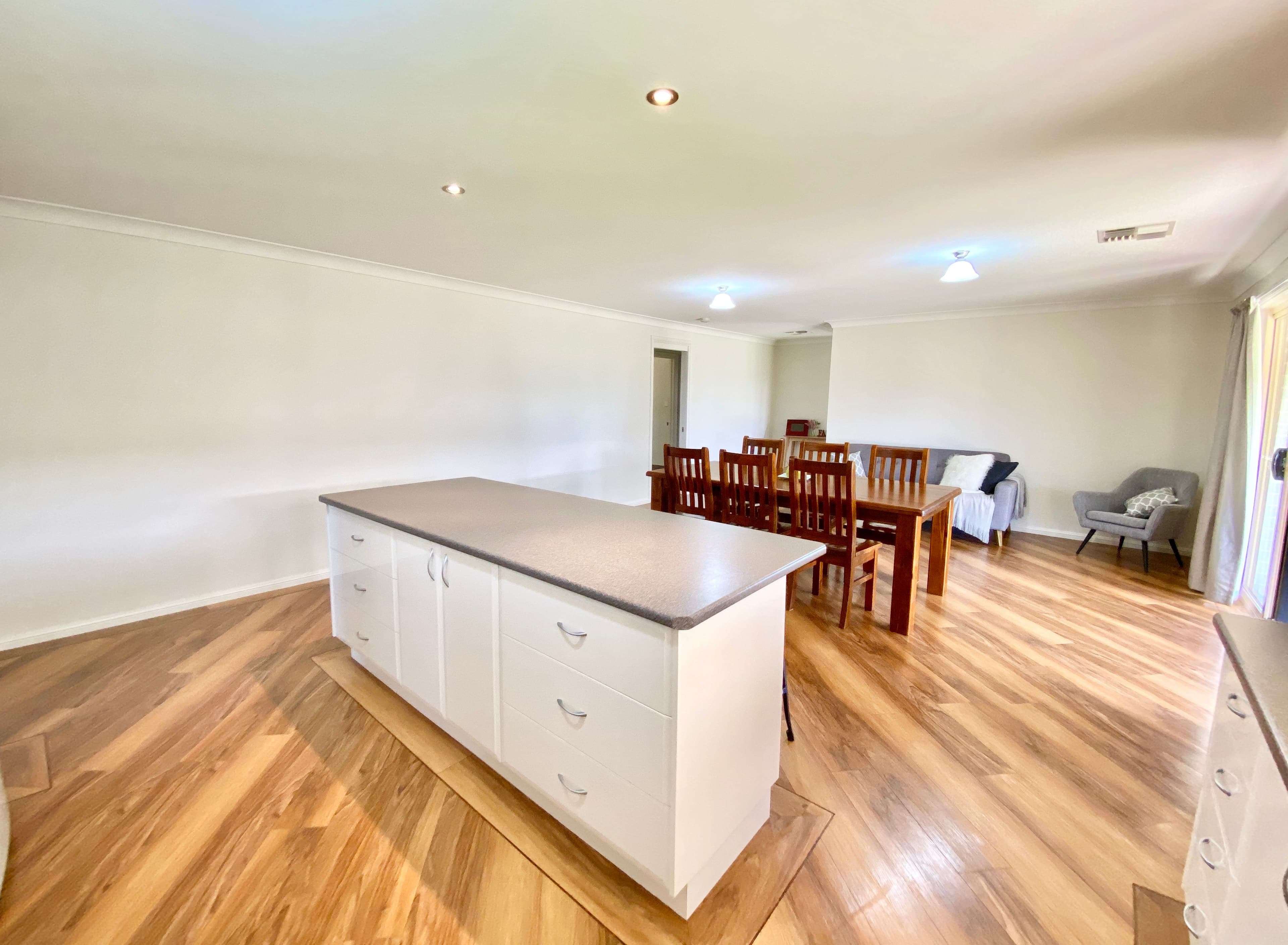 5 Dunstan Close, Forbes NSW 2871, Forbes - Thumbnail 4