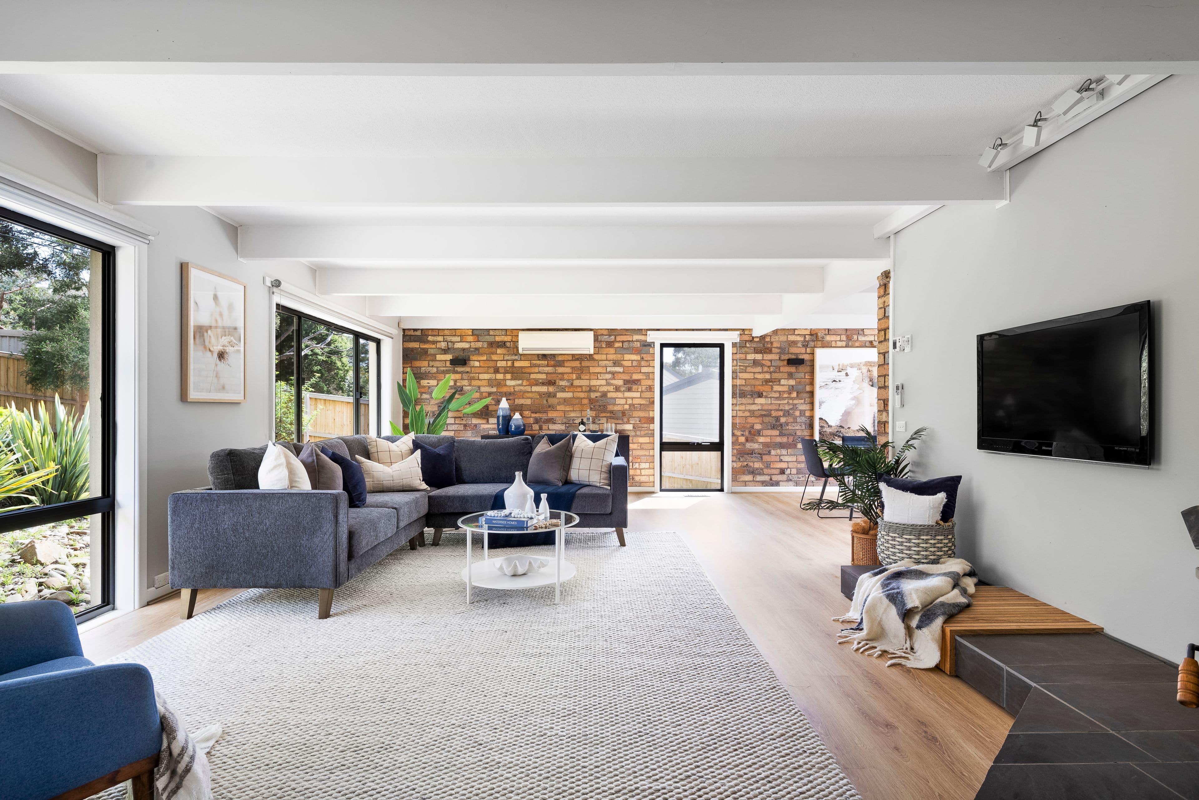 31 Derinya Drive, Frankston South VIC 3199, Frankston South - Thumbnail 2
