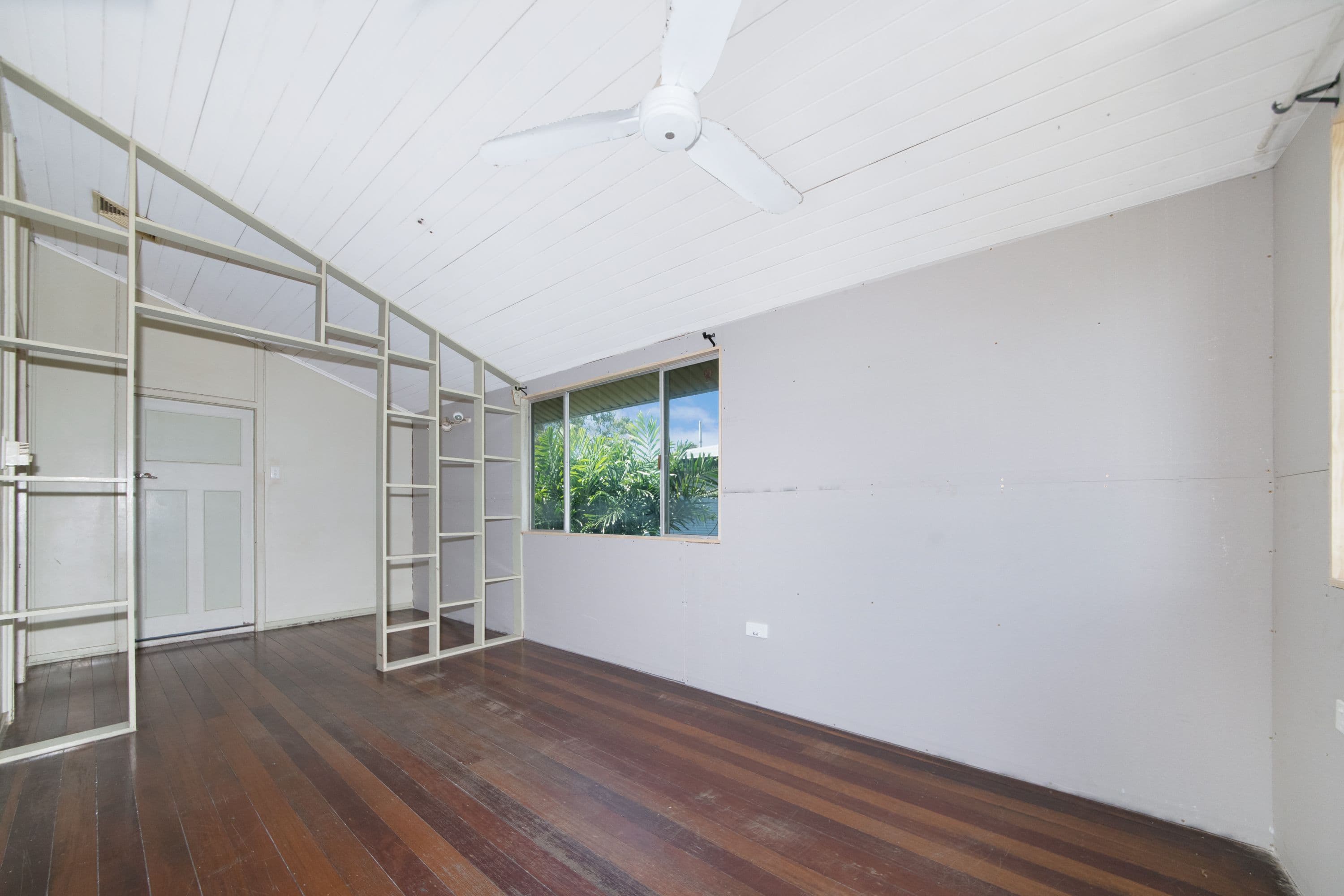 229 Bayswater Road, Currajong QLD 4812, Currajong - Thumbnail 2
