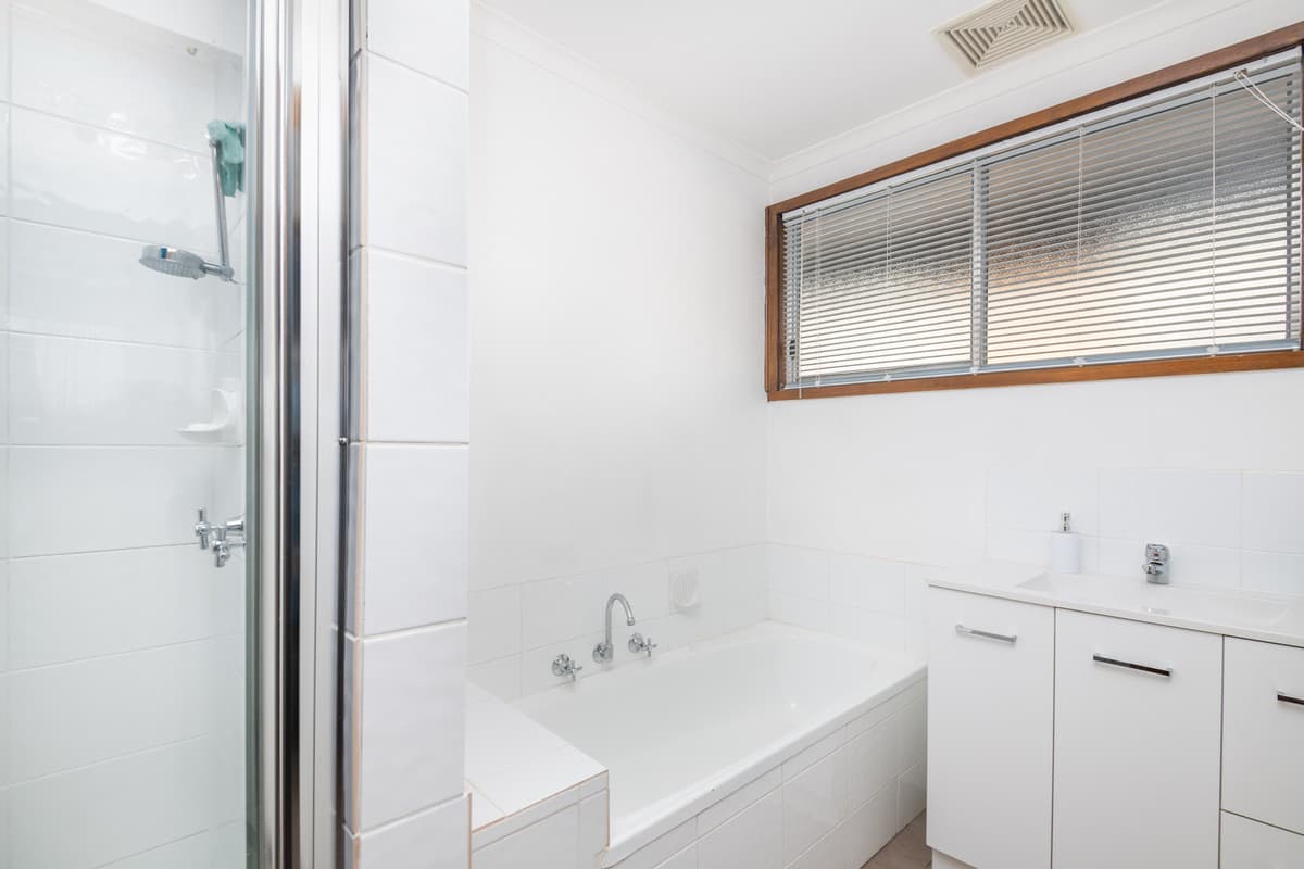 2 Hawdon Street, Shepparton VIC 3630, Shepparton - Thumbnail 8