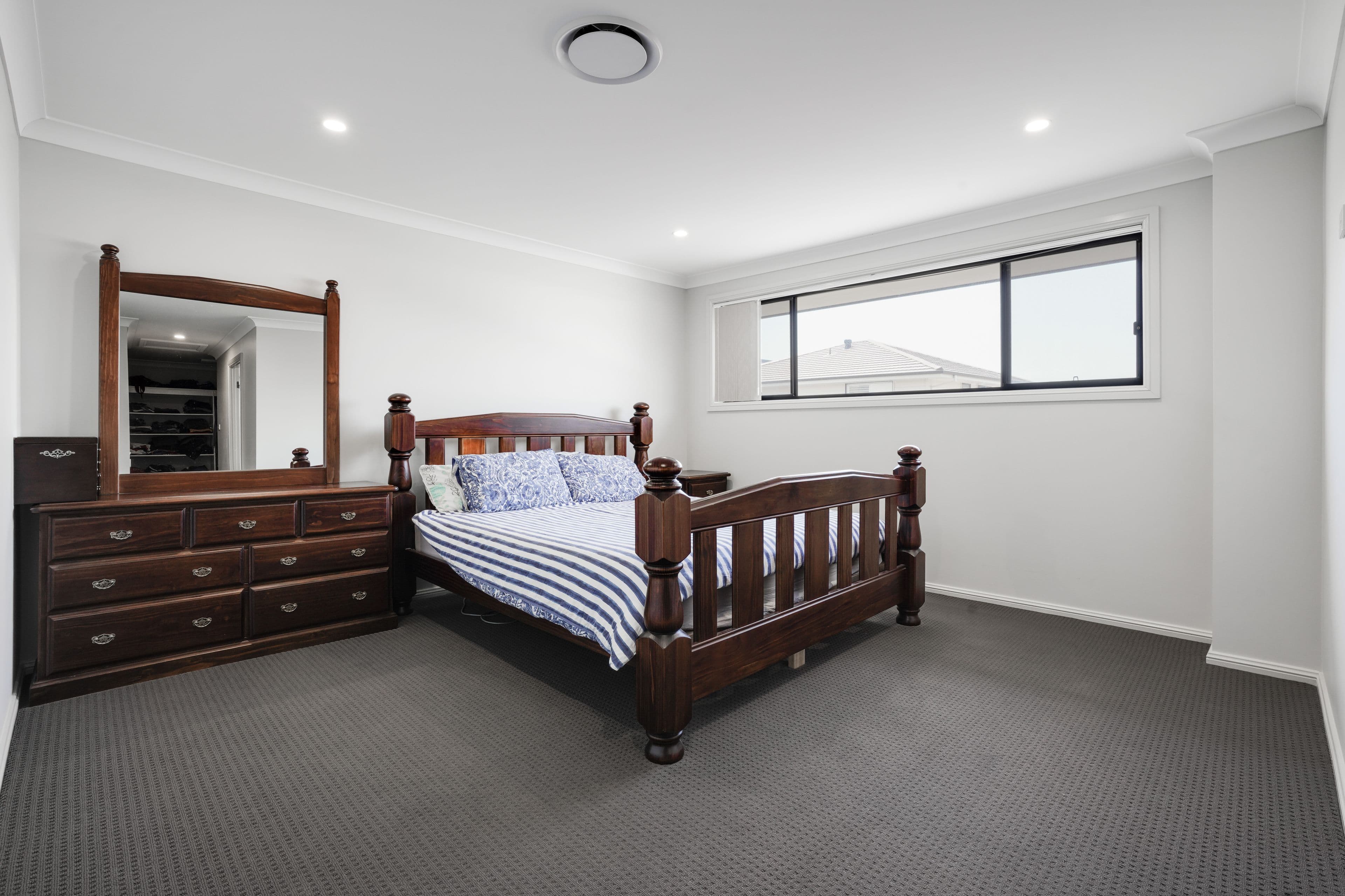 8 Parish Way, Carnes Hill NSW 2171, Carnes Hill - Thumbnail 7