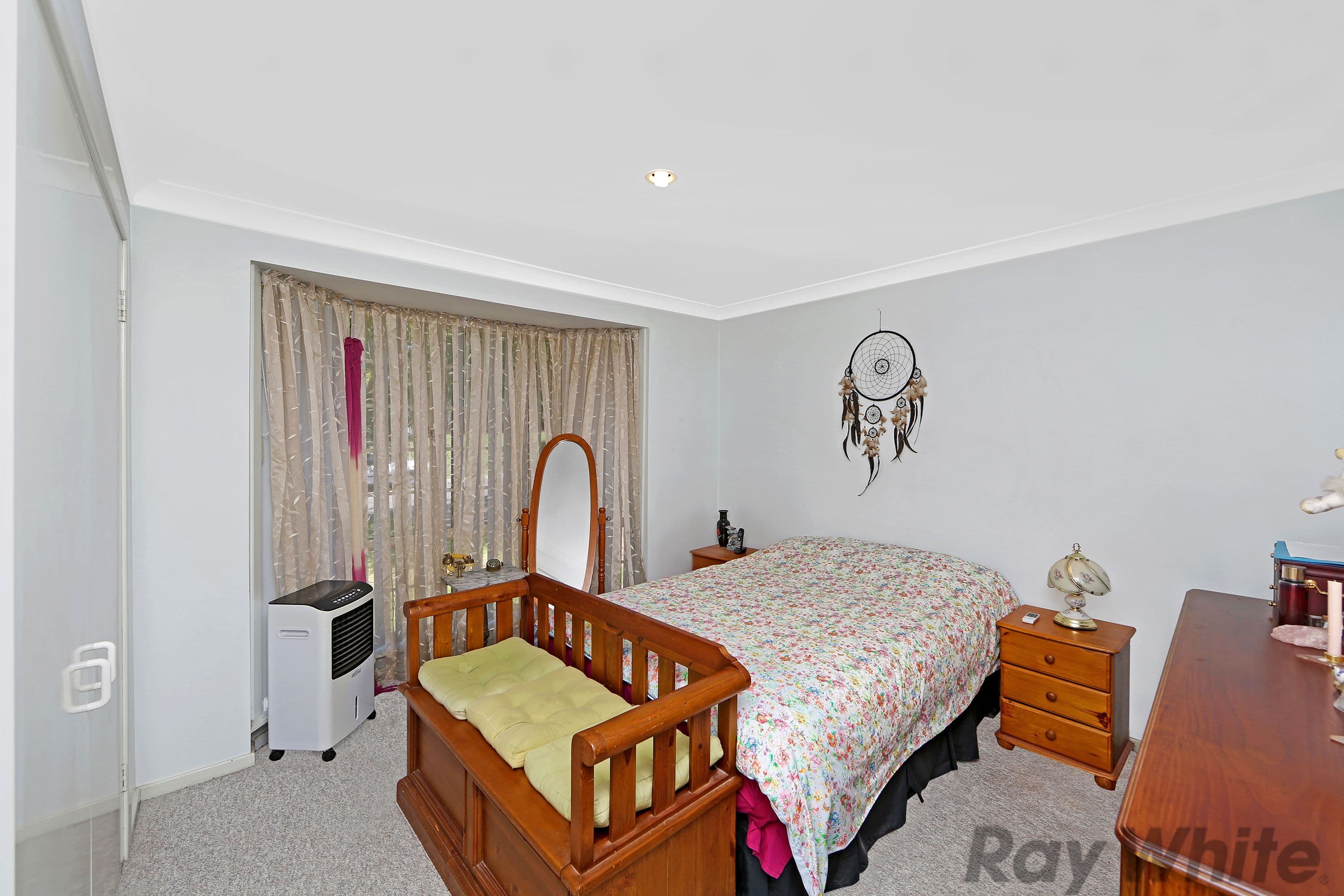 18 Bromley Court, Lake Haven - Thumbnail 8