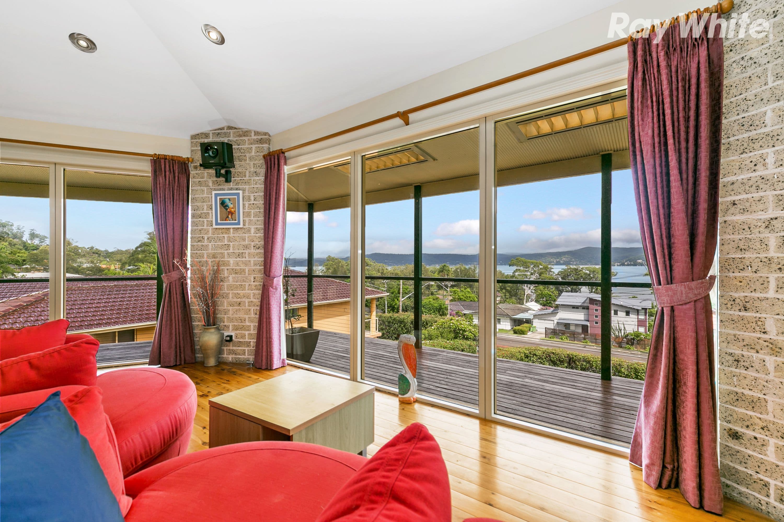 236 Avoca Drive, Green Point - Thumbnail 3