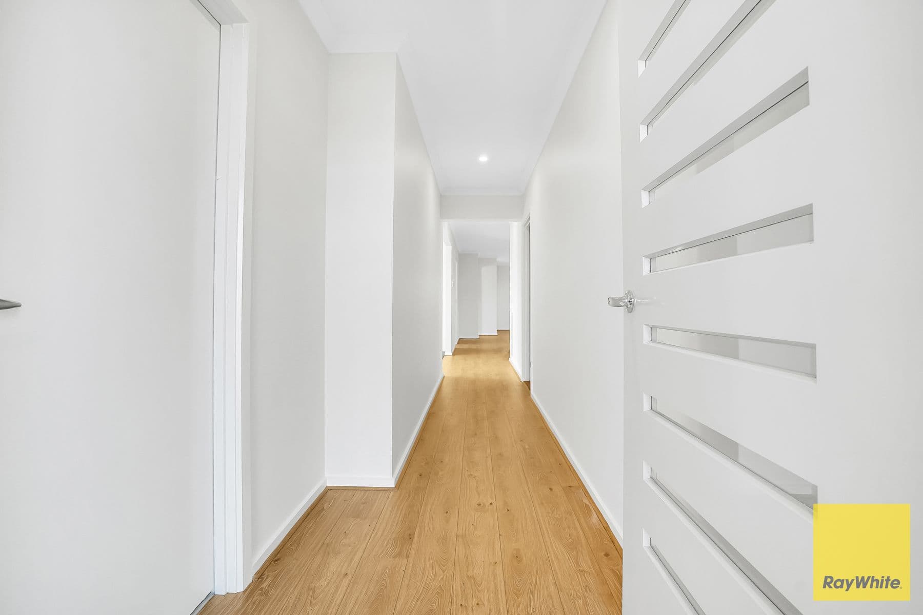 9 Manikato Drive, BONNIE BROOK VIC 3335, Bonnie Brook - Thumbnail 2