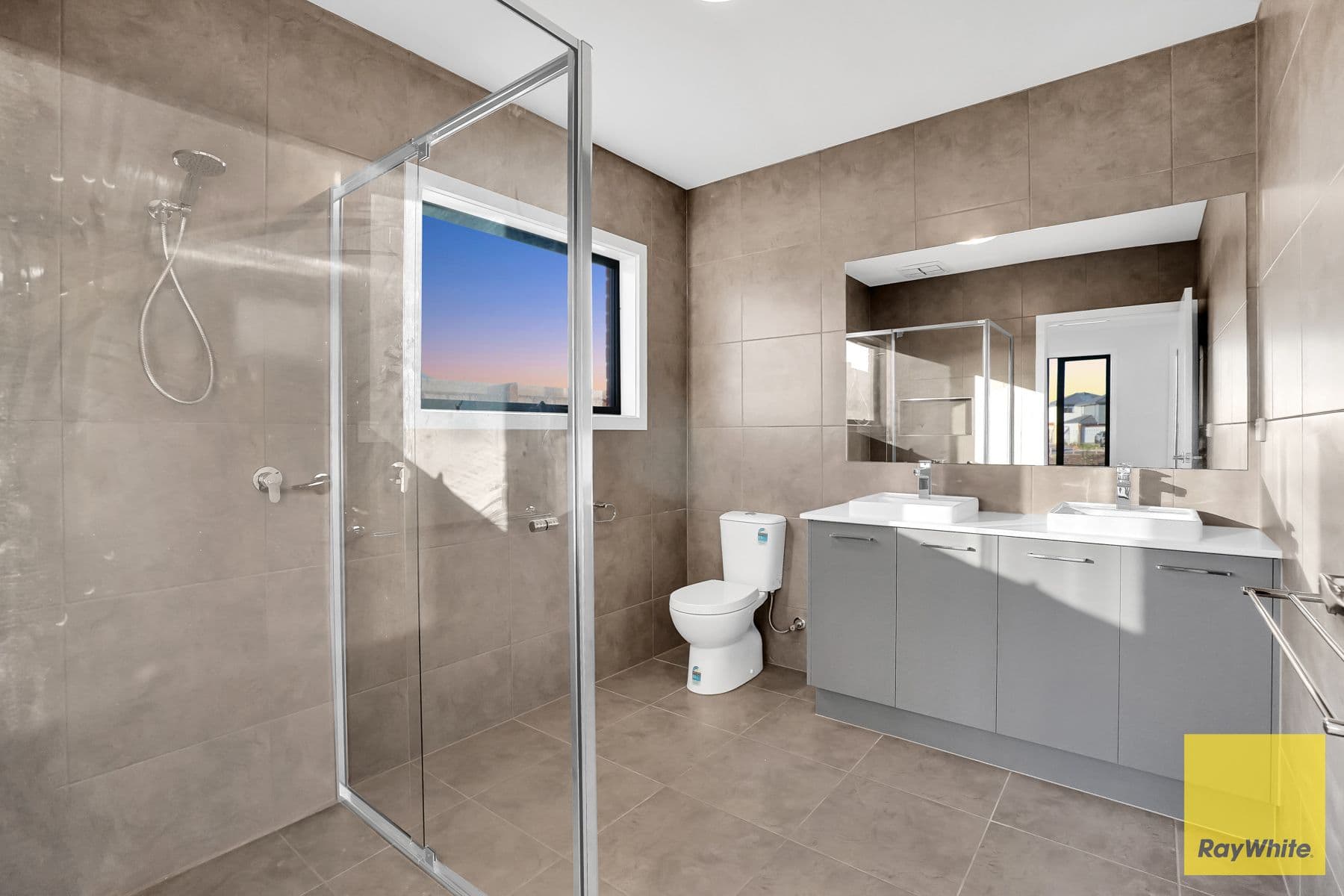 9 Manikato Drive, BONNIE BROOK VIC 3335, Bonnie Brook - Thumbnail 5