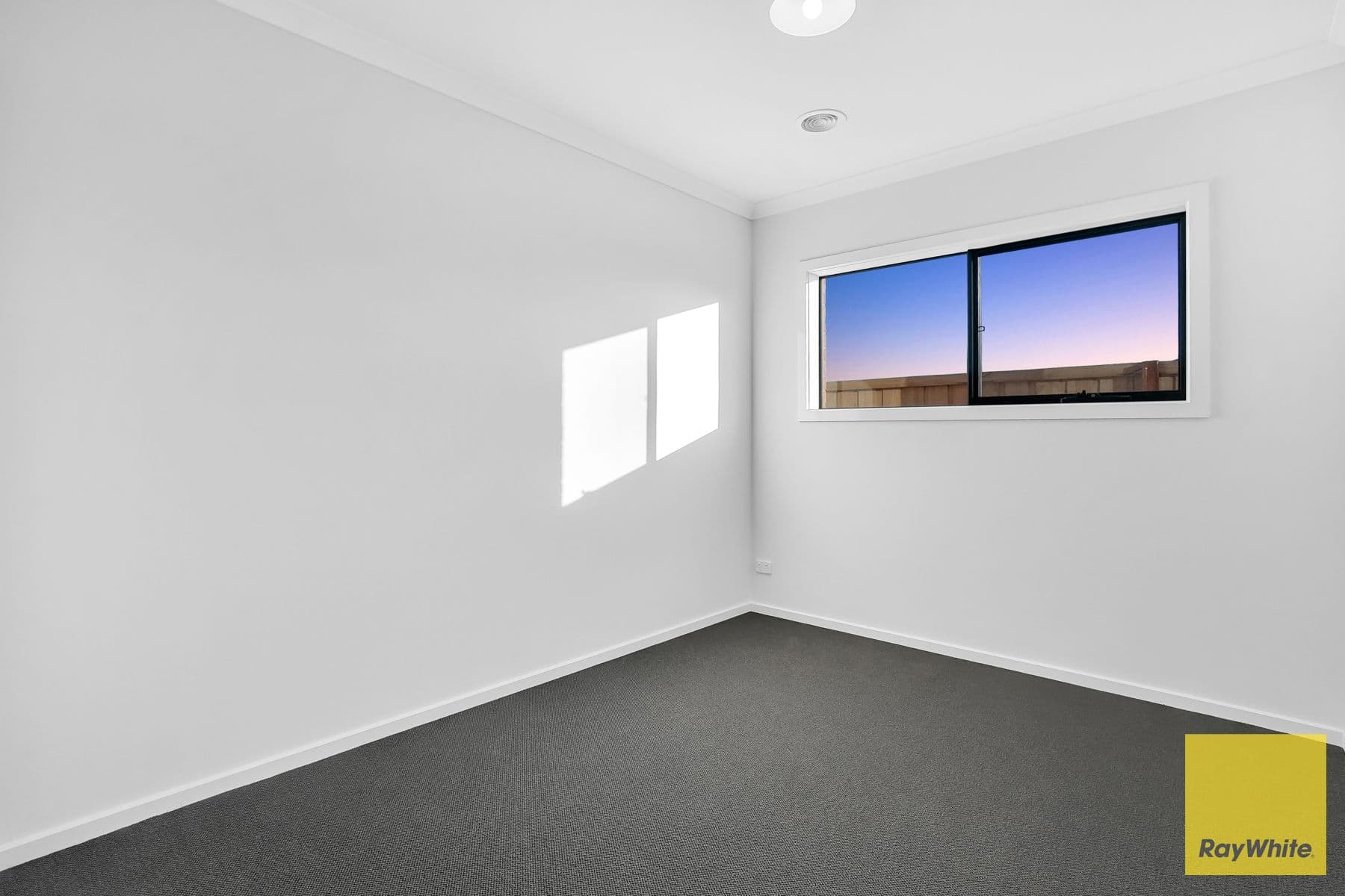 9 Manikato Drive, BONNIE BROOK VIC 3335, Bonnie Brook - Thumbnail 8