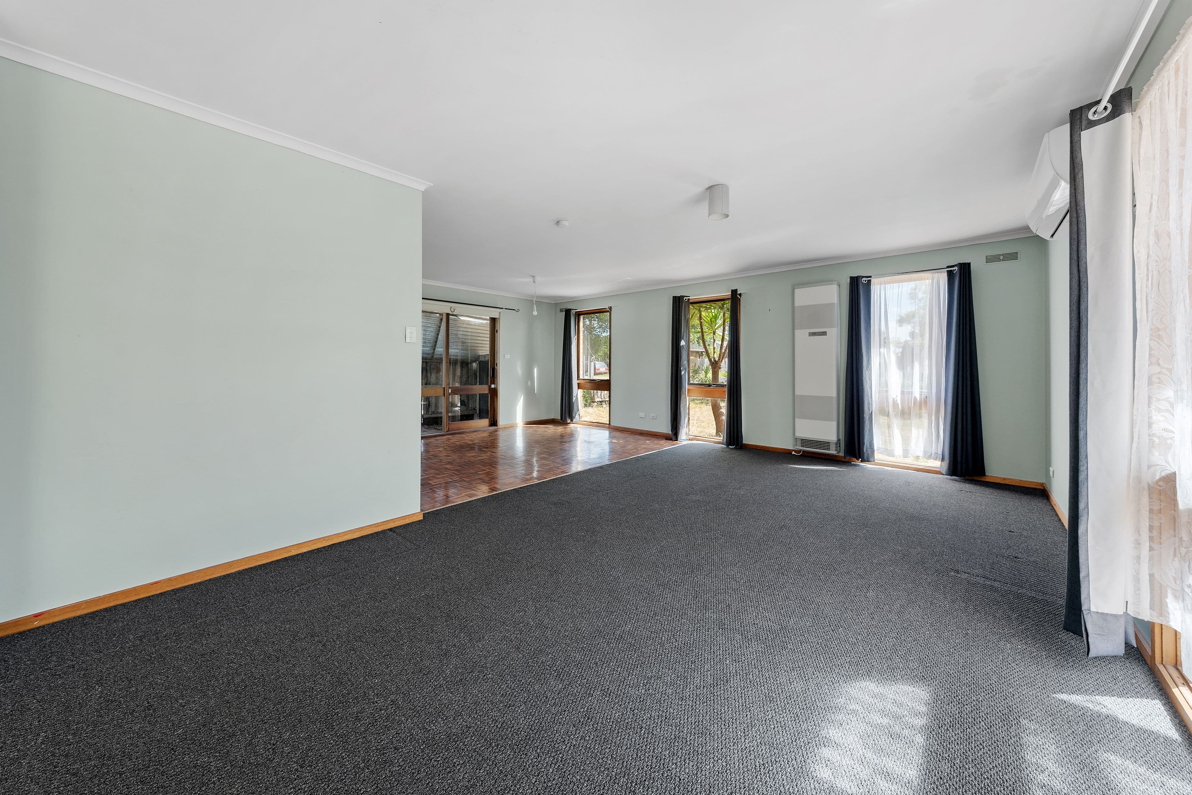 52 Childs Street, Melton South VIC 3338, Melton South - Thumbnail 2