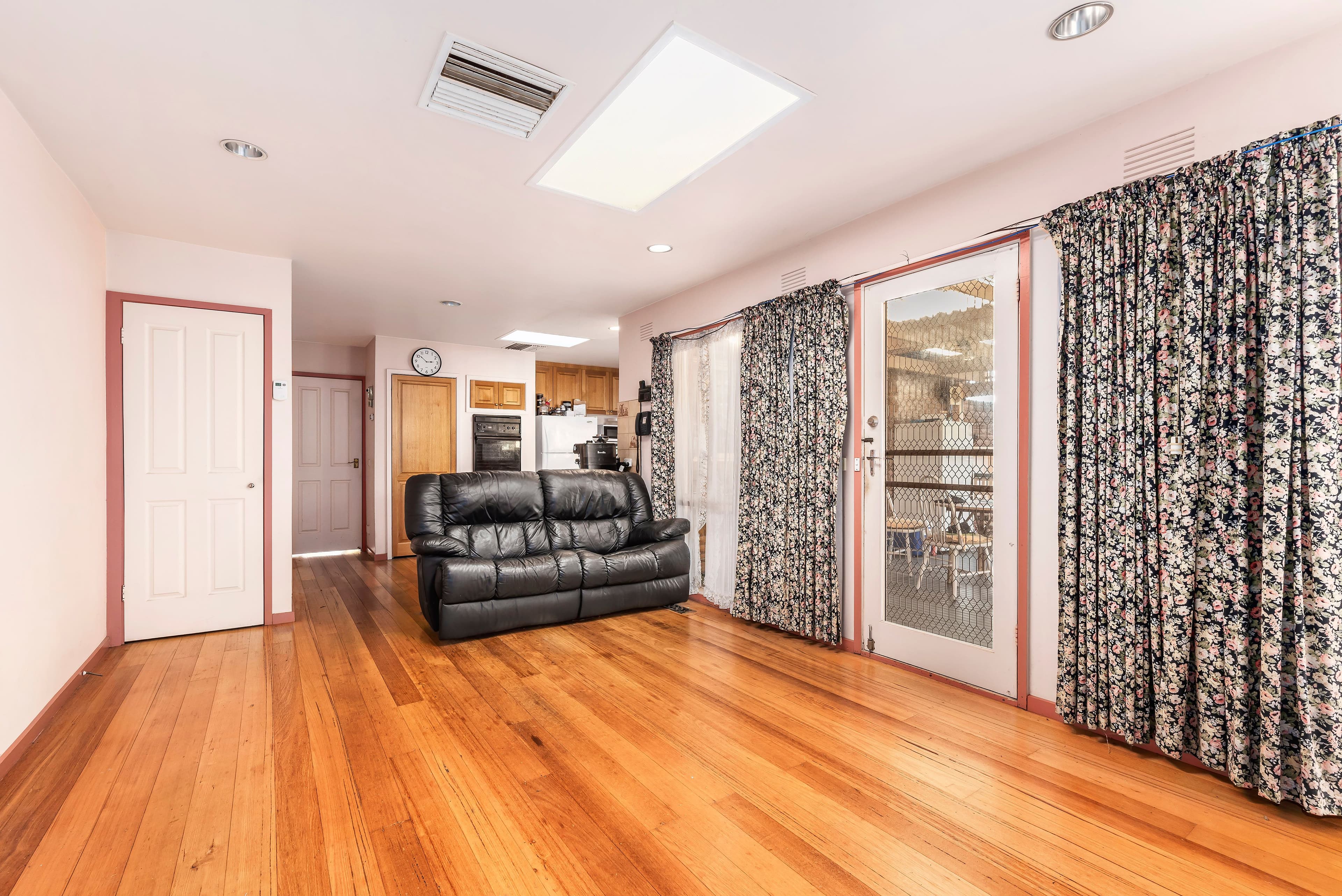 25 Deschamp Crescent, Rowville VIC 3178, Rowville - Thumbnail 4