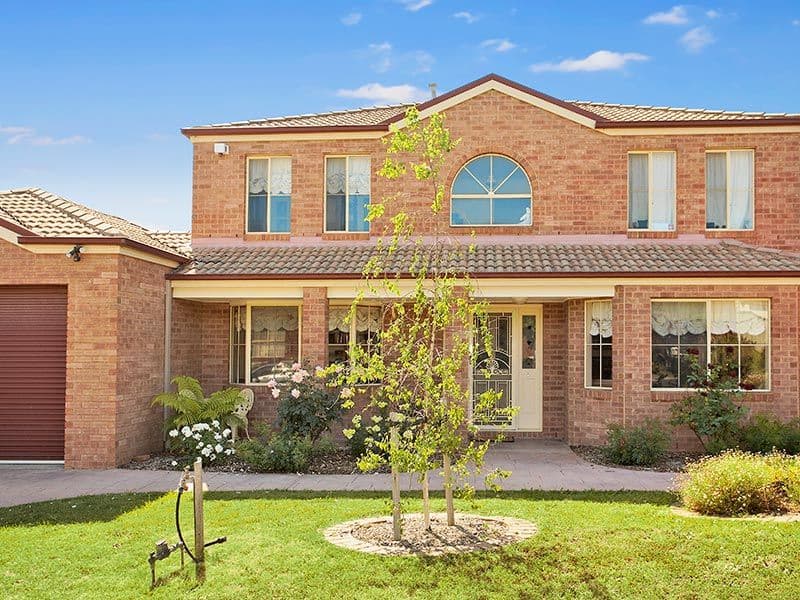 6 Mayfair Court, CHIRNSIDE PARK VIC 3116, Chirnside Park - Image 1