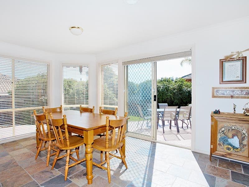 6 Mayfair Court, CHIRNSIDE PARK VIC 3116, Chirnside Park - Thumbnail 5